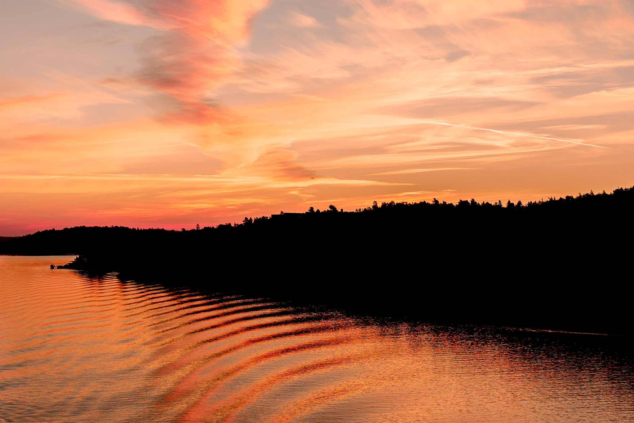 Canon EOS 70D + Canon EF 35mm F1.4L USM sample photo. Sunrise of stockholm archipelago photography