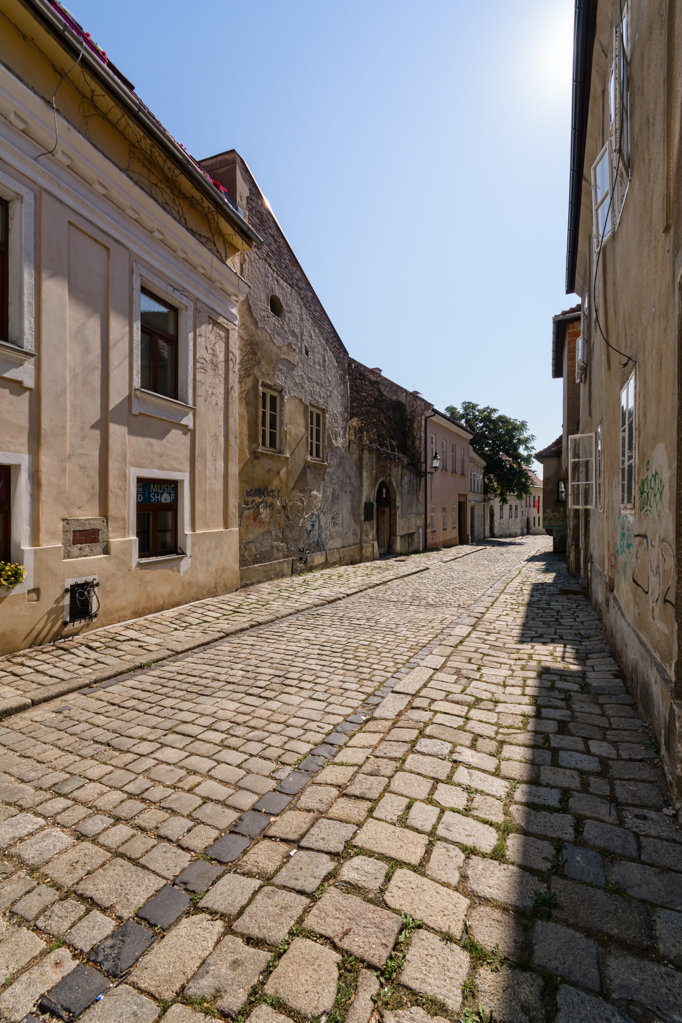 Sony a6000 + Sigma 10-20mm F4-5.6 EX DC HSM sample photo. Bratislava photography