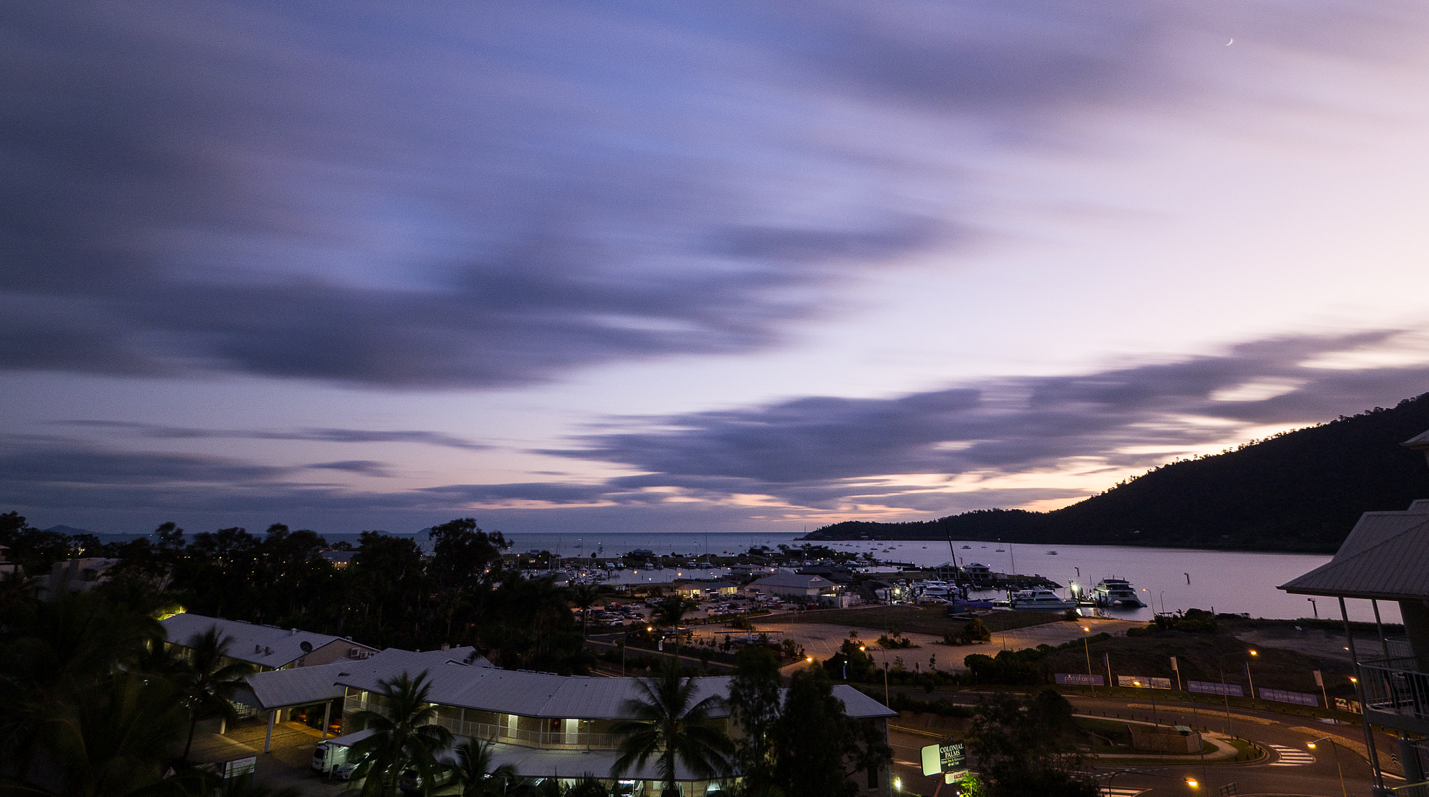 Olympus OM-D E-M10 II + OLYMPUS M.9-18mm F4.0-5.6 sample photo. Whitsunday morning photography