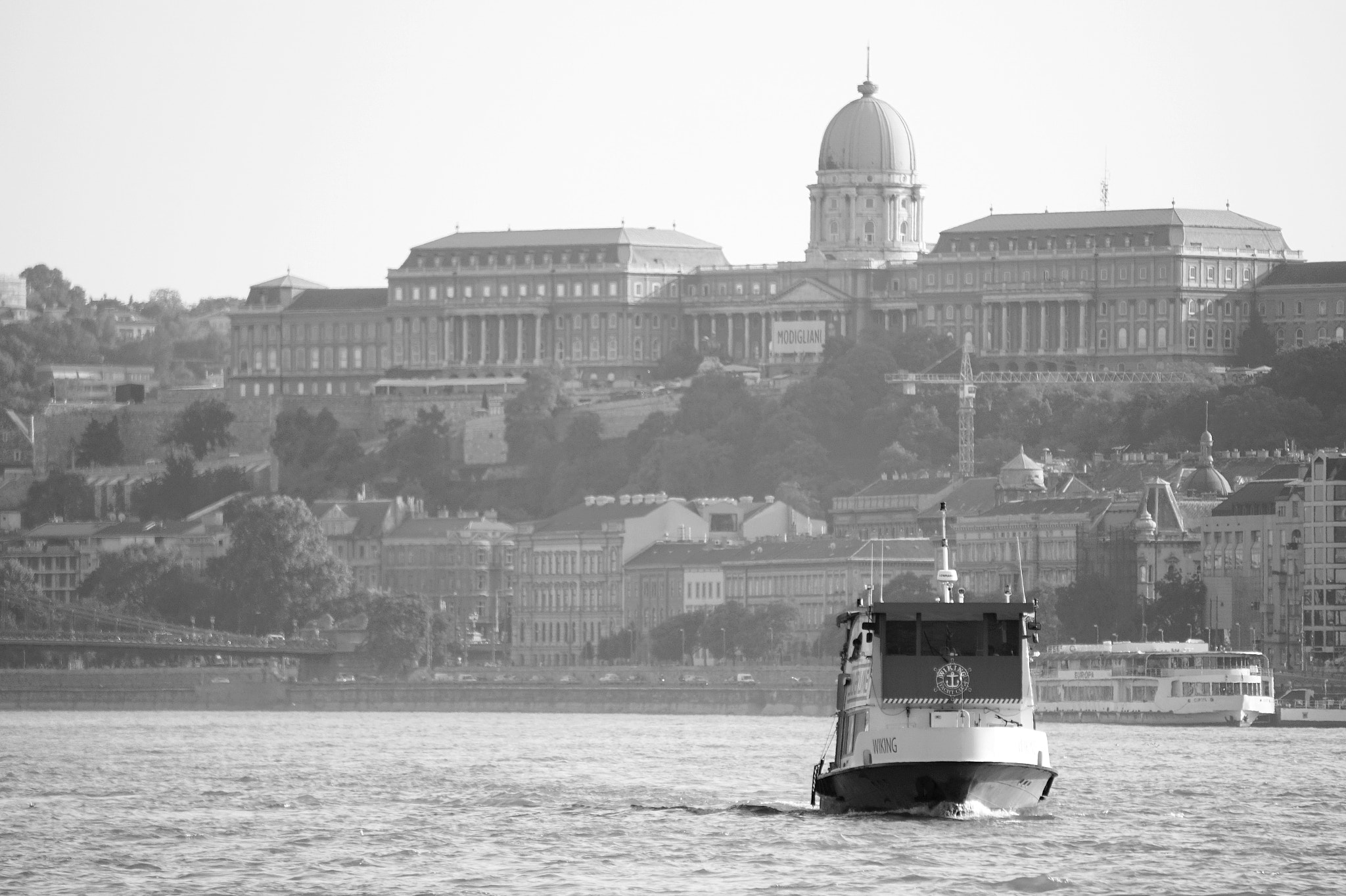 Sony E 55-210mm F4.5-6.3 OSS sample photo. Ship on the danube with historic background photography