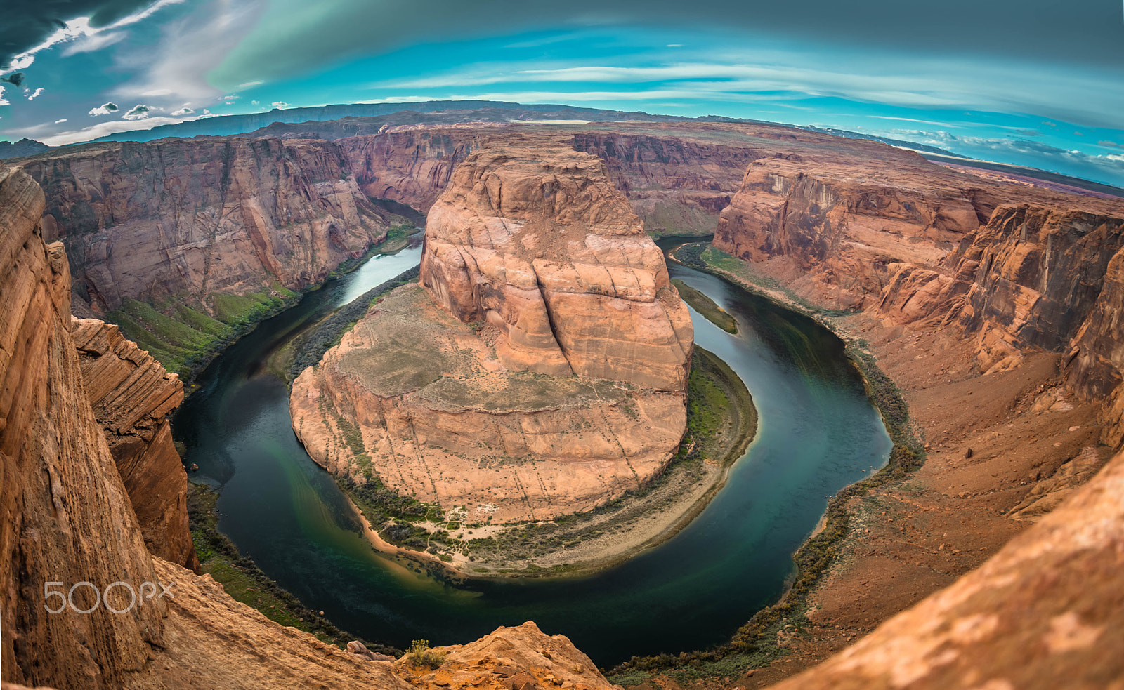 Samyang 12mm F2.8 ED AS NCS Fisheye sample photo. Fascinating bend photography