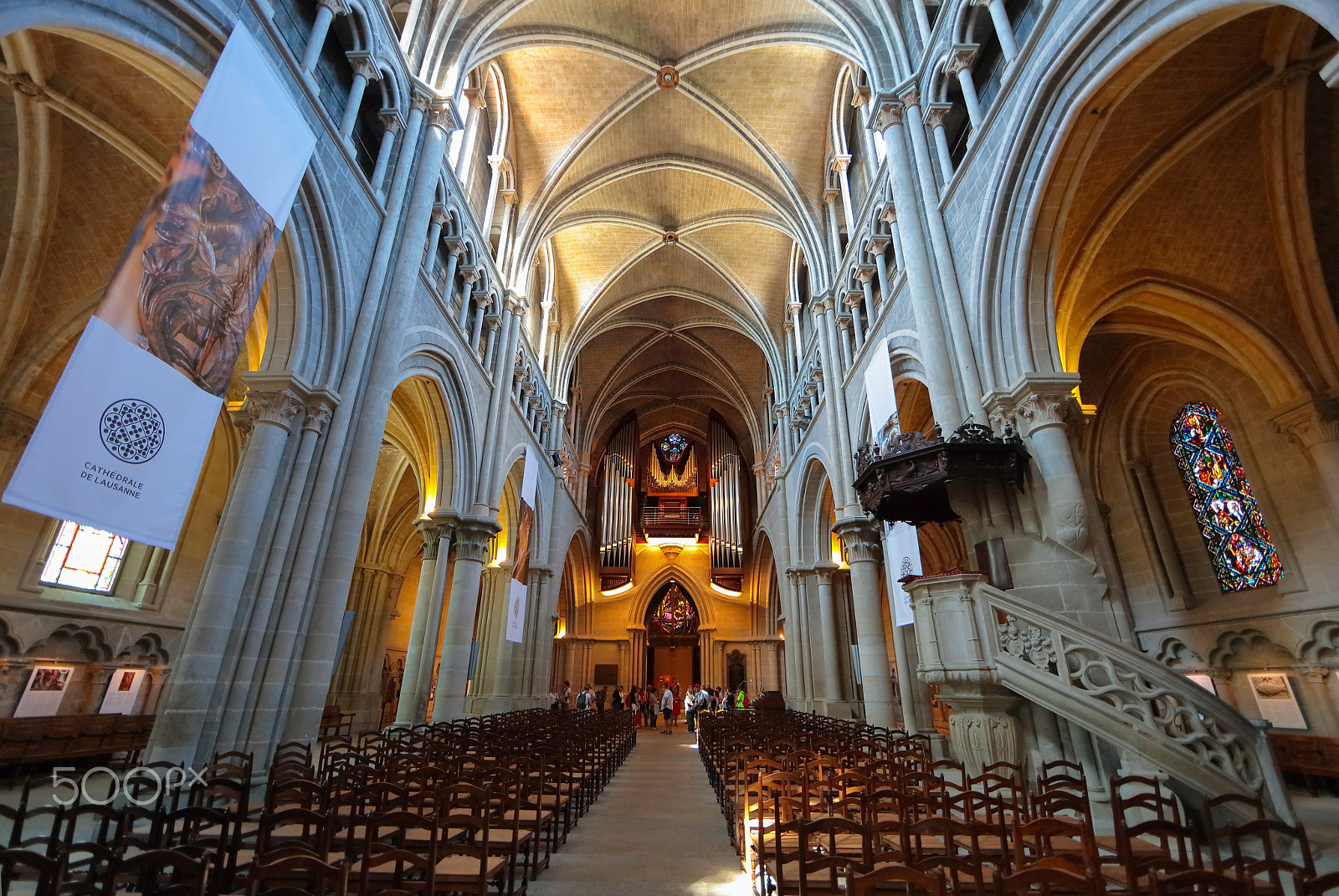 Canon EF 14mm F2.8L II USM sample photo. Cathédrale de lausanne ch photography