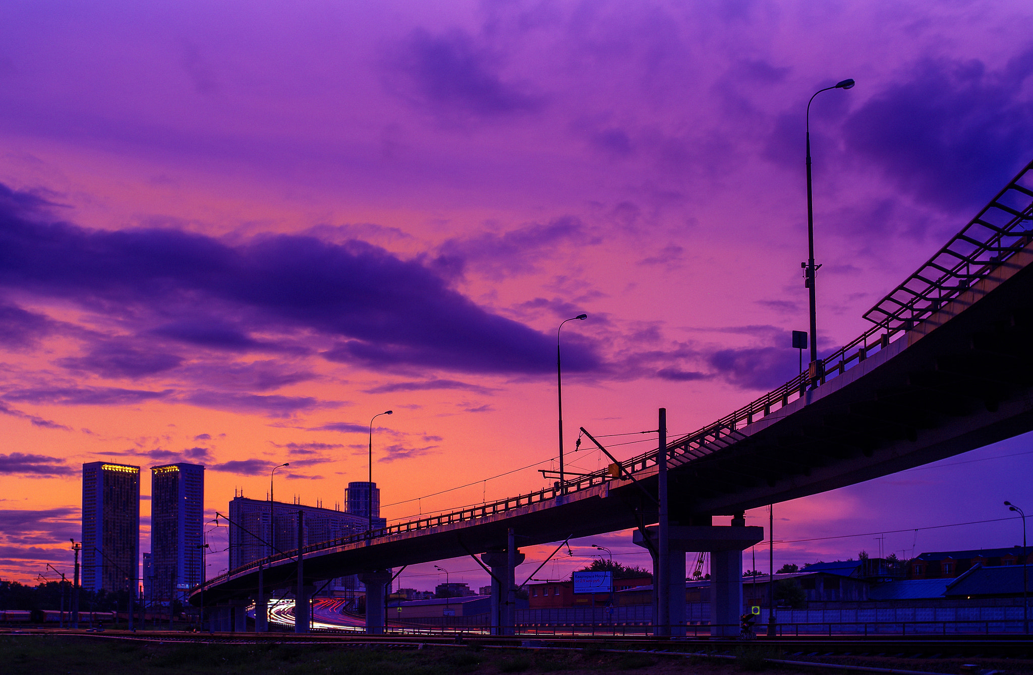 Pentax K-5 + smc PENTAX-FA* 24mm F2 AL[IF] sample photo. Moscow evening photography