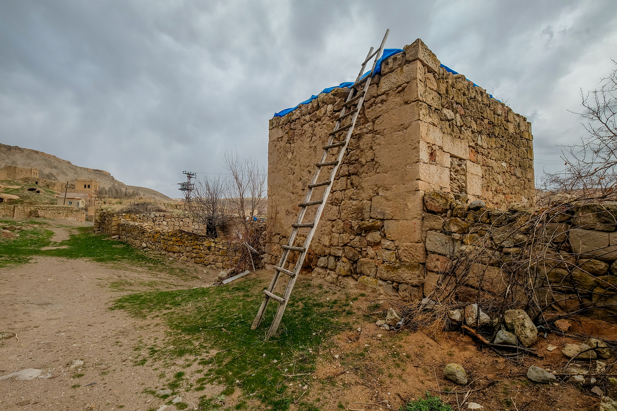 Fujifilm X-A2 + Fujifilm XF 10-24mm F4 R OIS sample photo. Abandoned photography