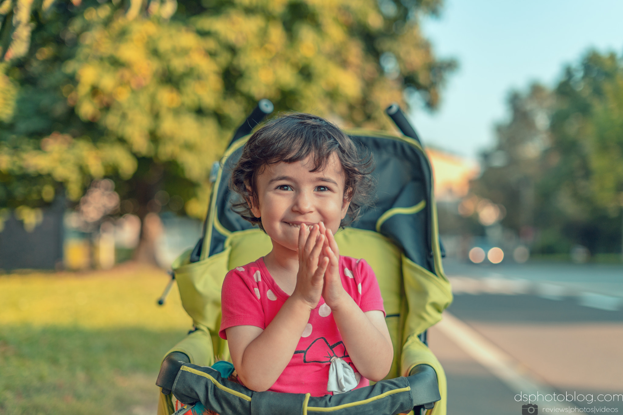 Sony a7R II + Sony FE 50mm F1.8 sample photo. Summer portrait photography