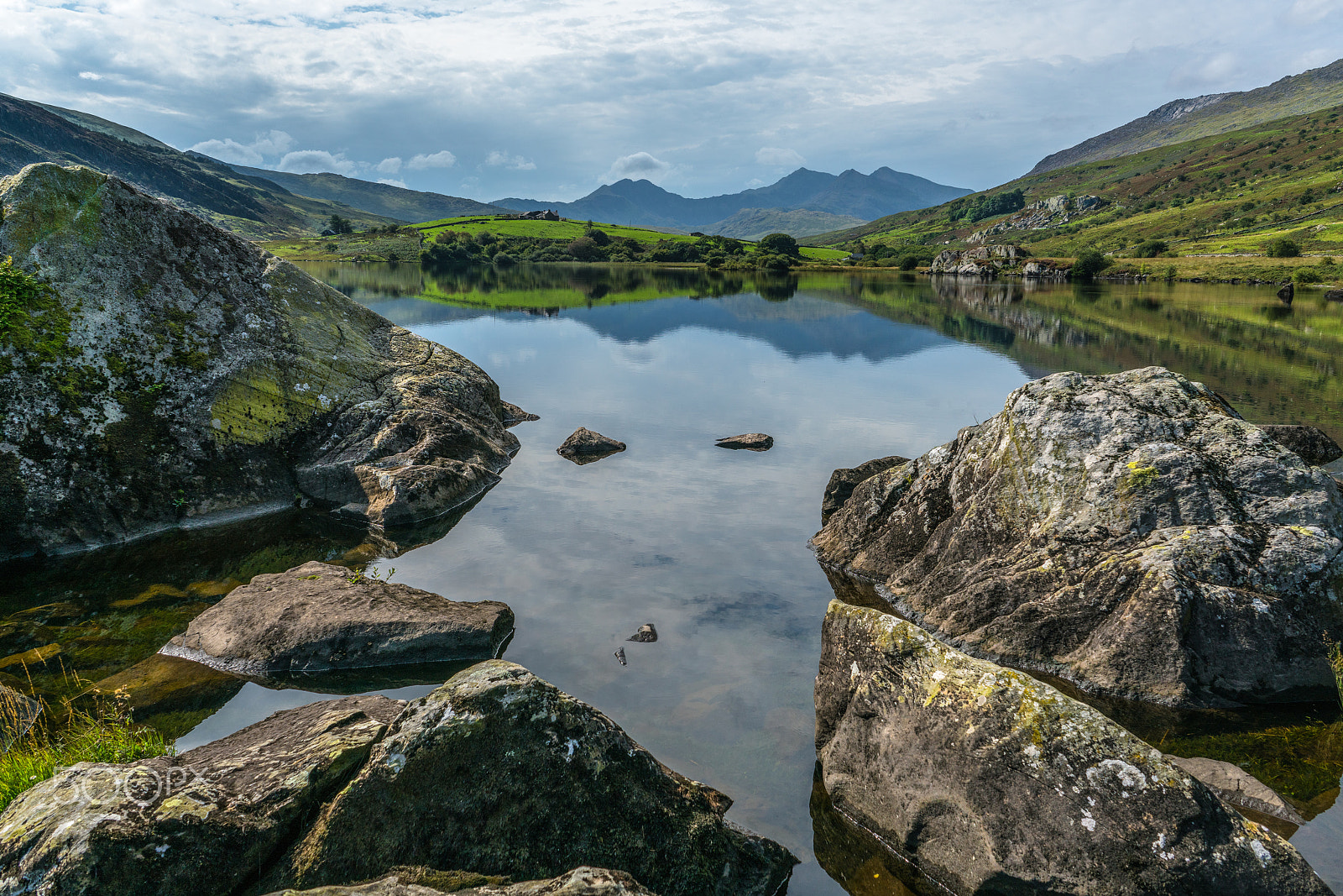 Sony a7R II + Sony FE 28-70mm F3.5-5.6 OSS sample photo. Llynnau mymbyr photography