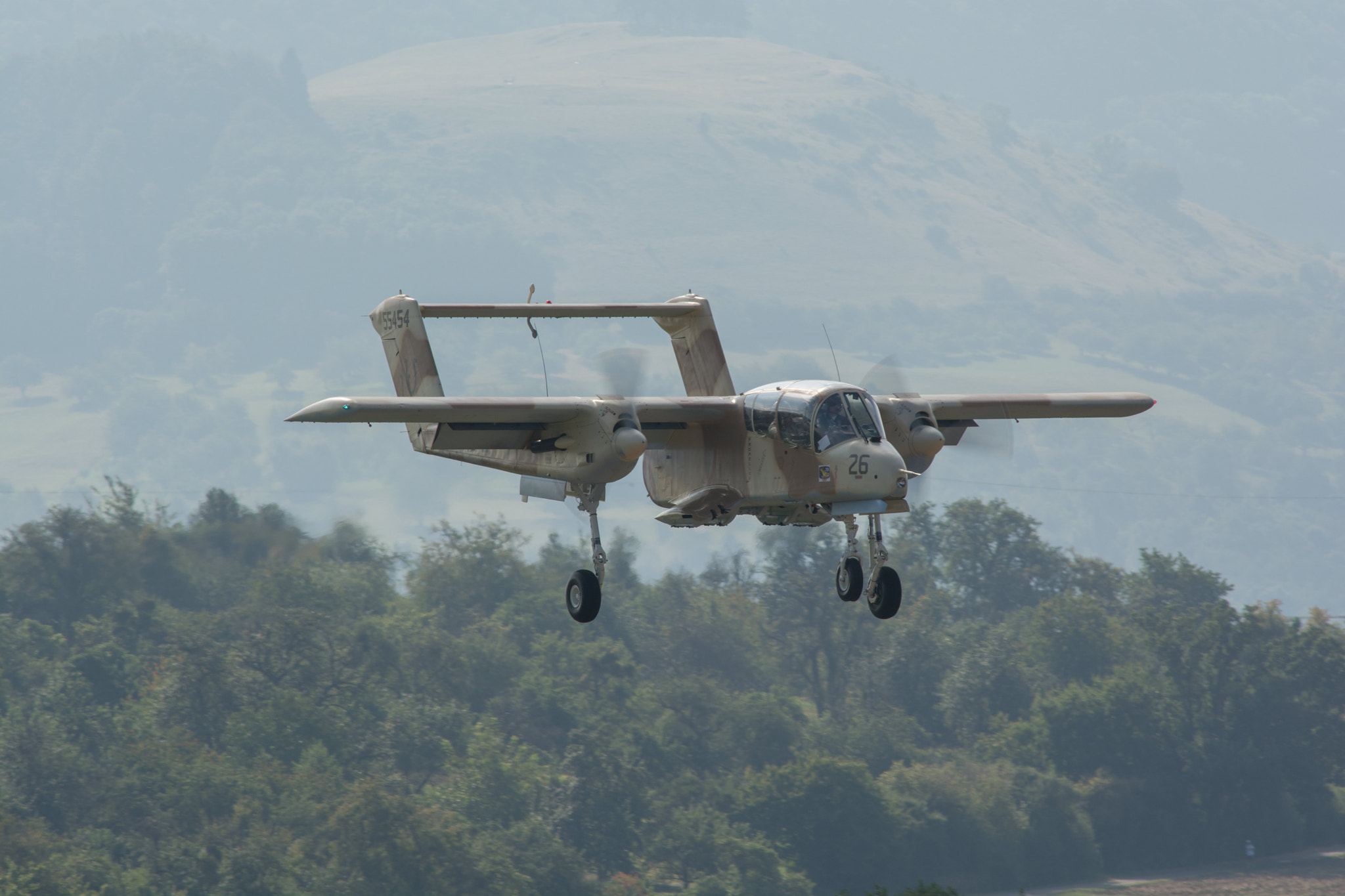 AF Nikkor 300mm f/4 IF-ED sample photo. Ov 10 bronco photography