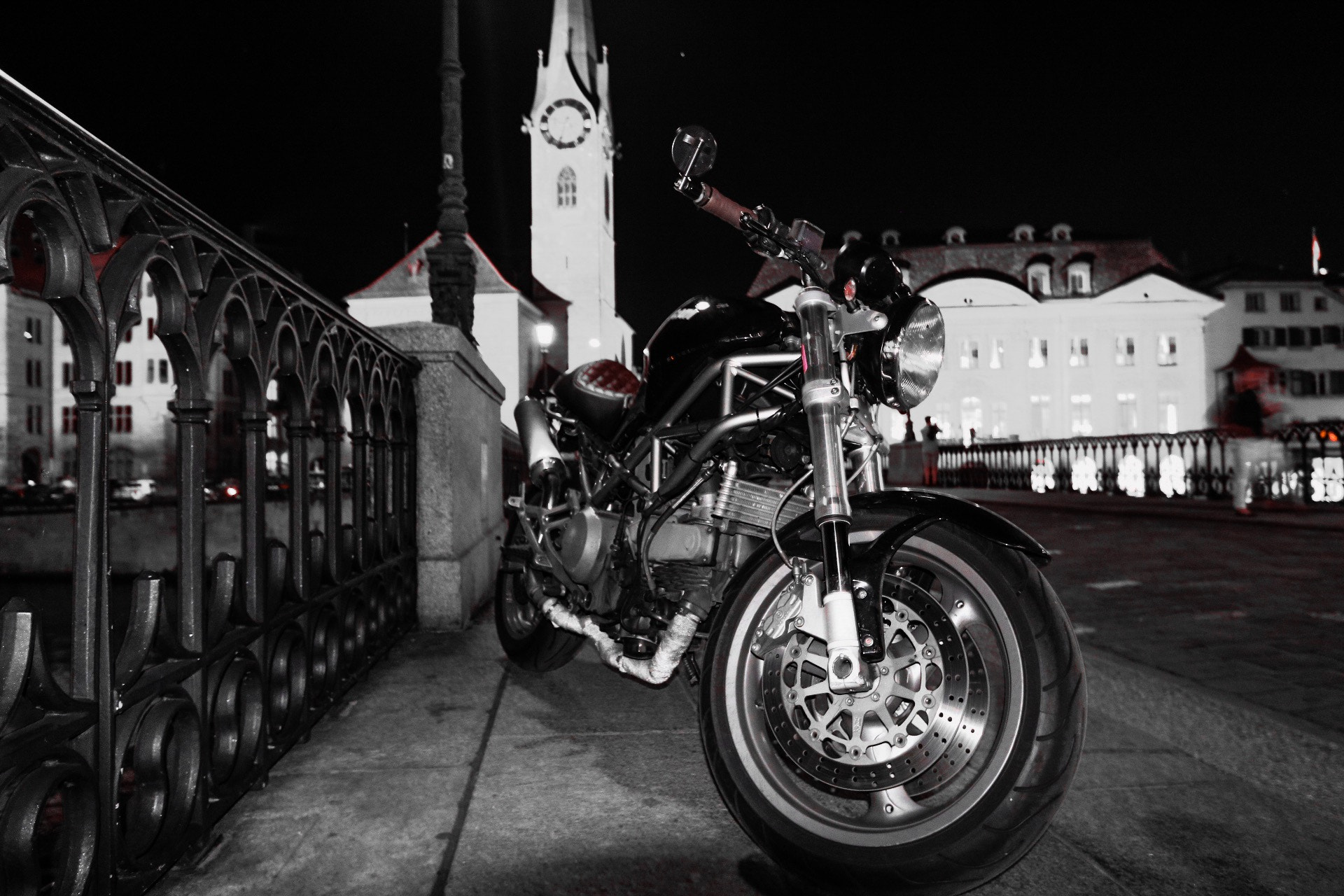Canon EOS 760D (EOS Rebel T6s / EOS 8000D) sample photo. A run through the city at night photography