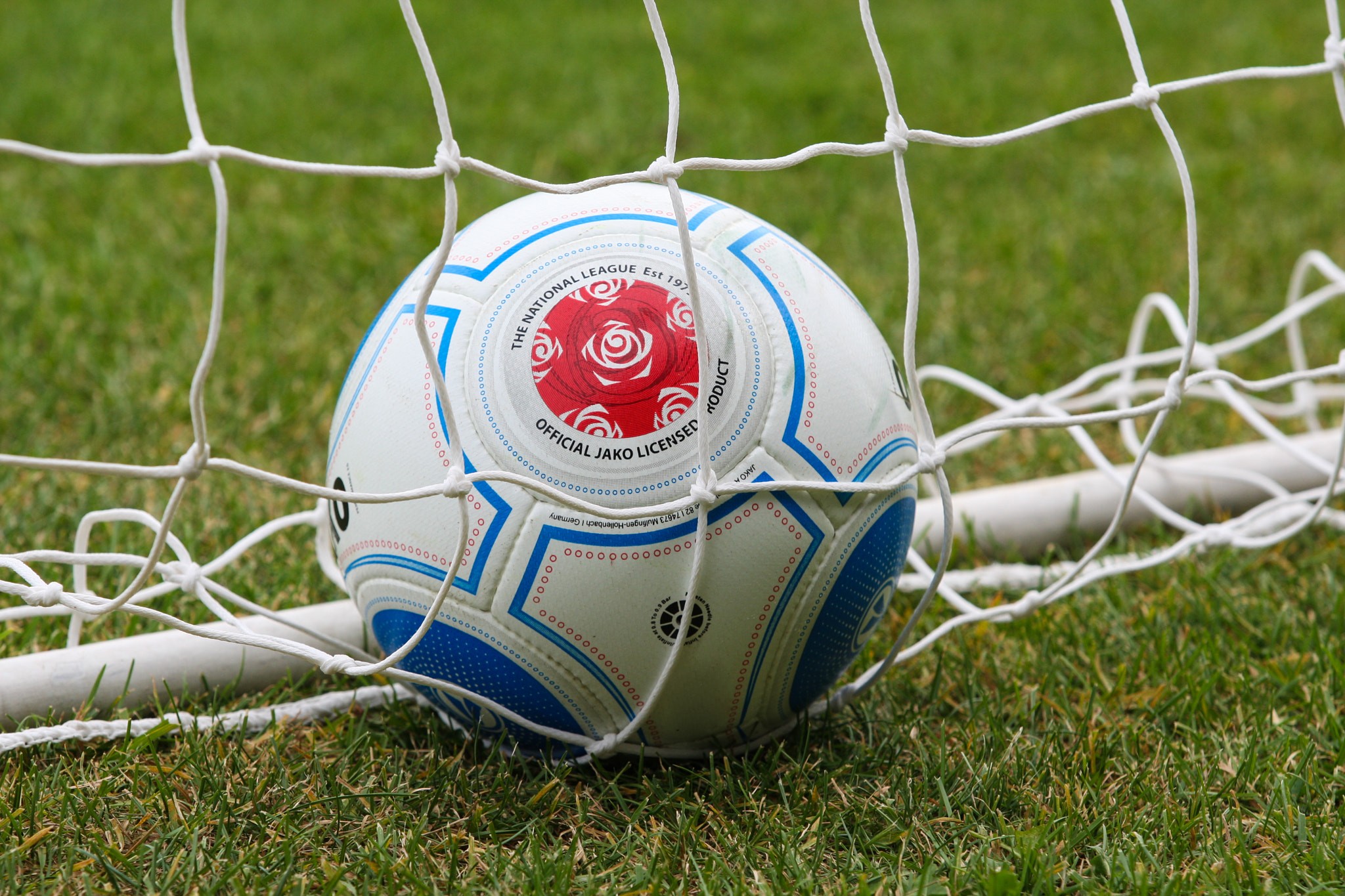 Canon EOS-1D Mark III sample photo. Football photography