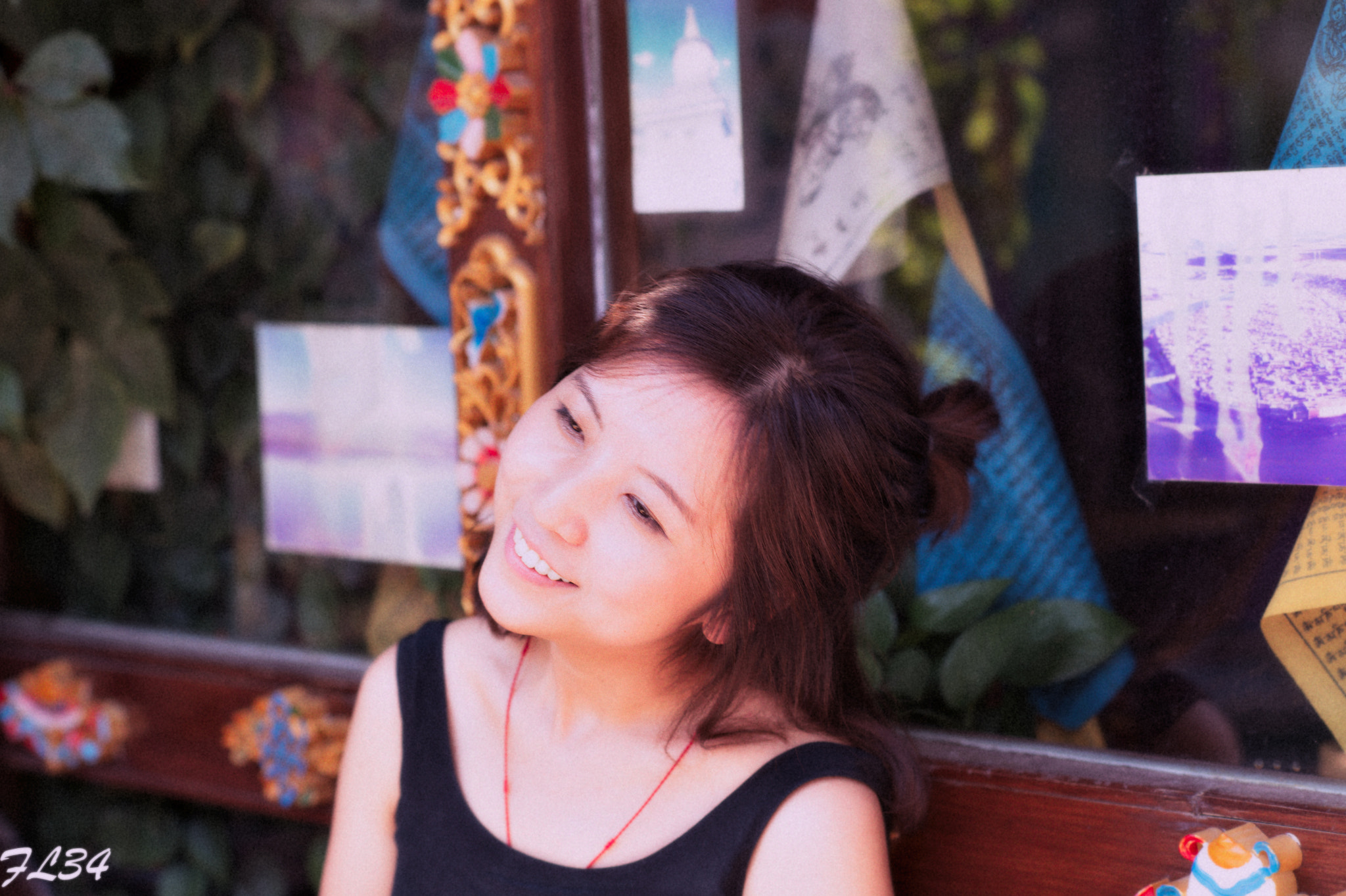 Nikon D4S + Nikon AF-S Nikkor 85mm F1.4G sample photo. Smile photography