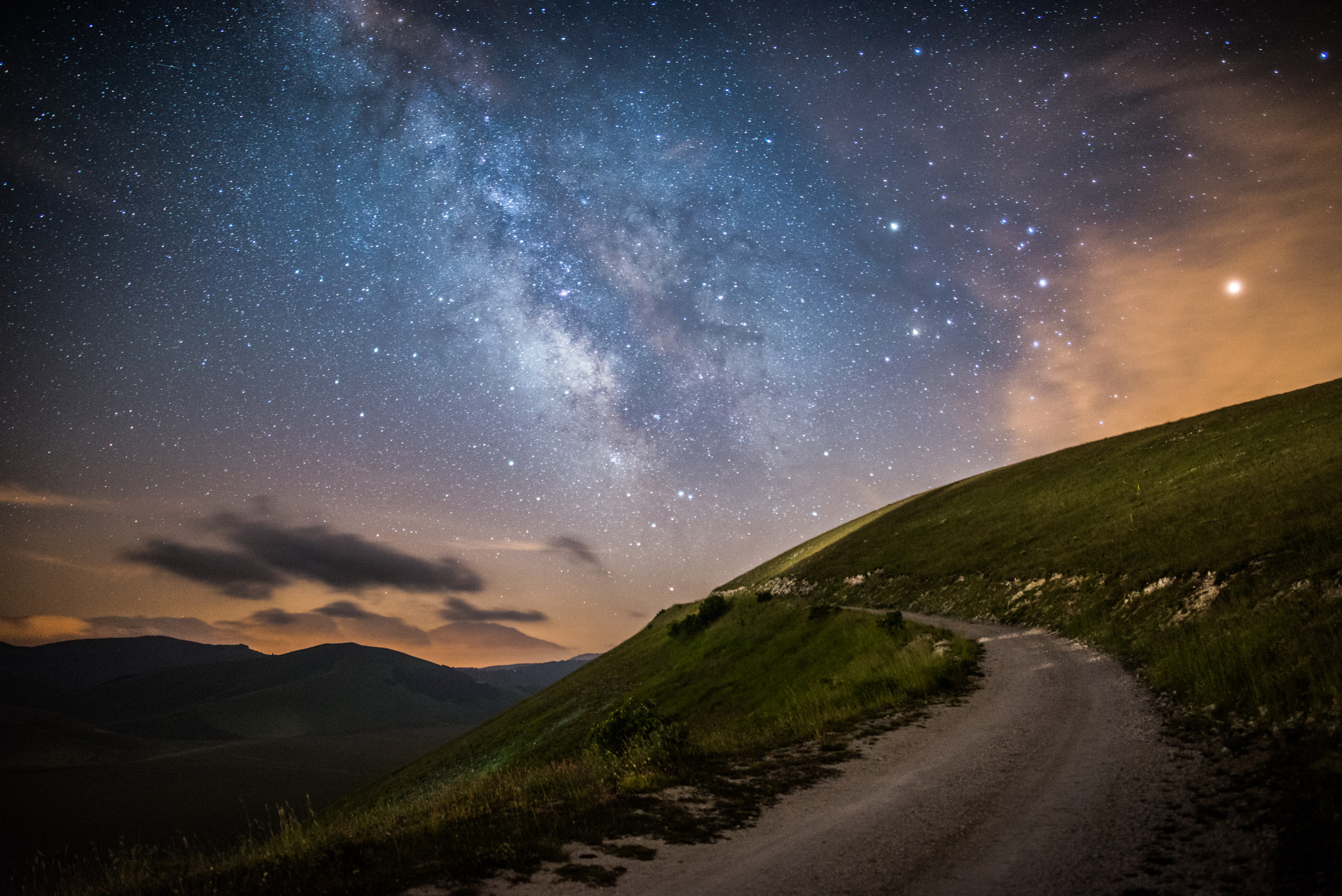 Nikon D800 + Samyang 12mm F2.8 ED AS NCS Fisheye sample photo. The way photography