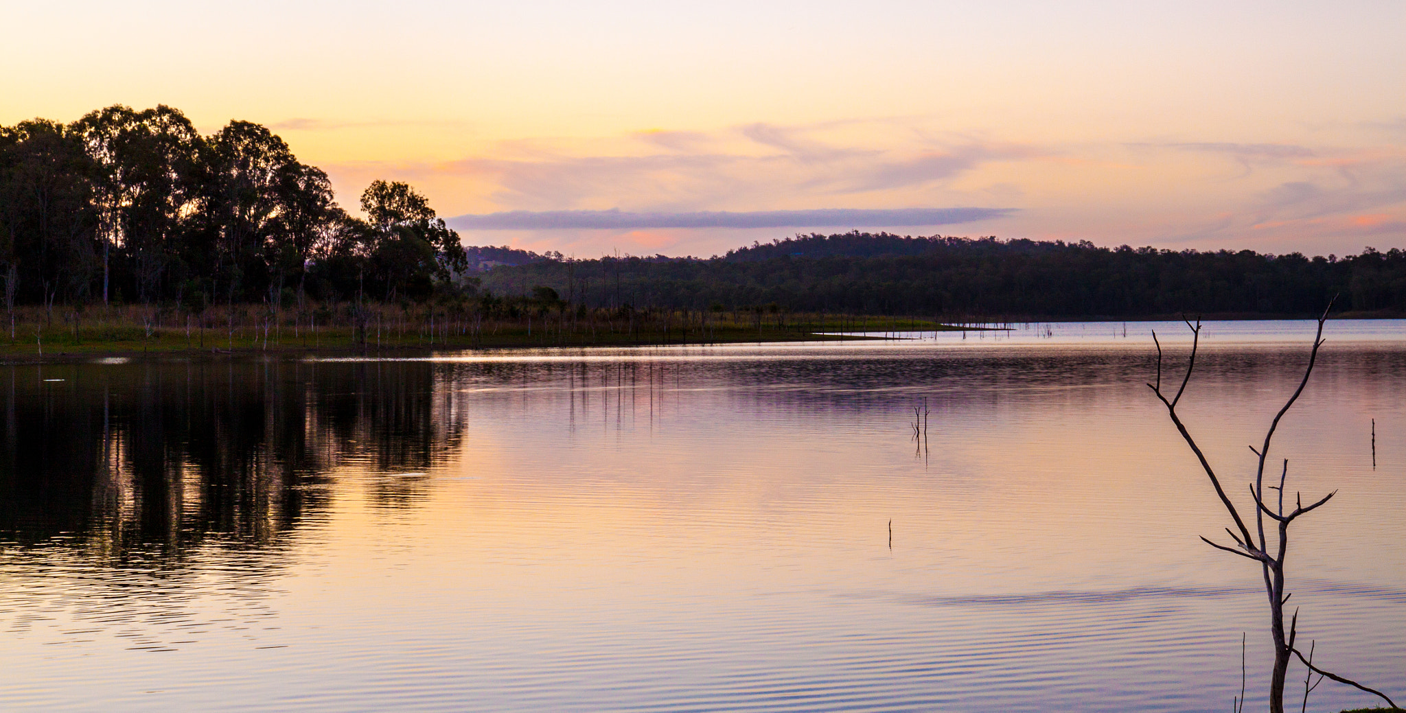 Canon EOS 500D (EOS Rebel T1i / EOS Kiss X3) sample photo. Sunset over north pine dam photography