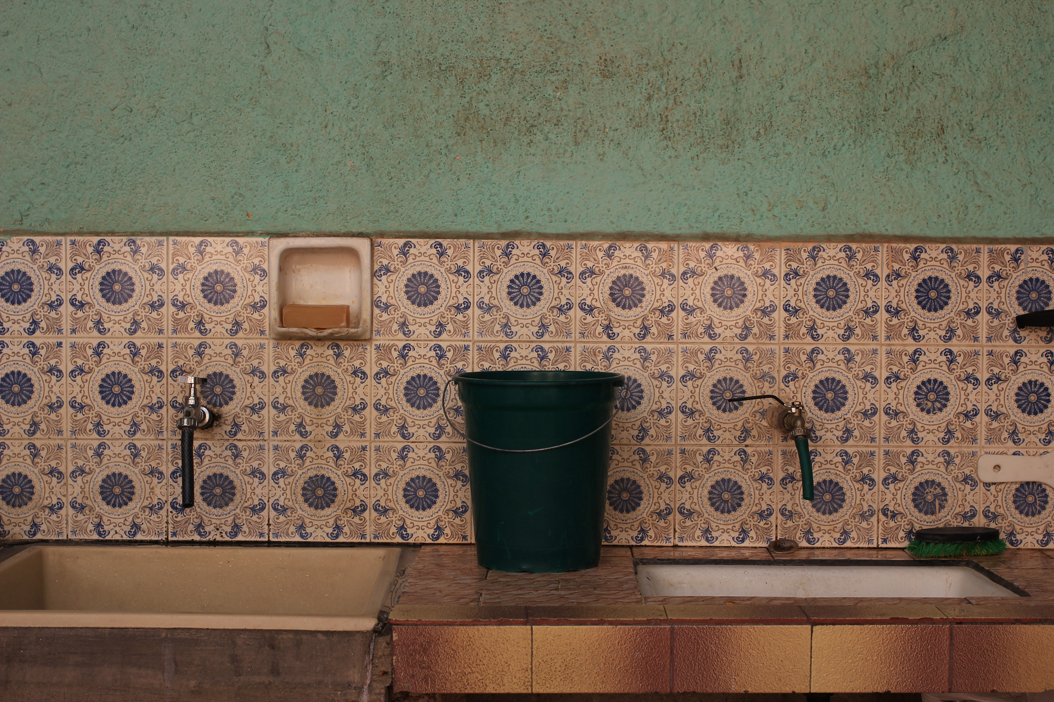Canon EF 40mm F2.8 STM sample photo. Grandma's house photography