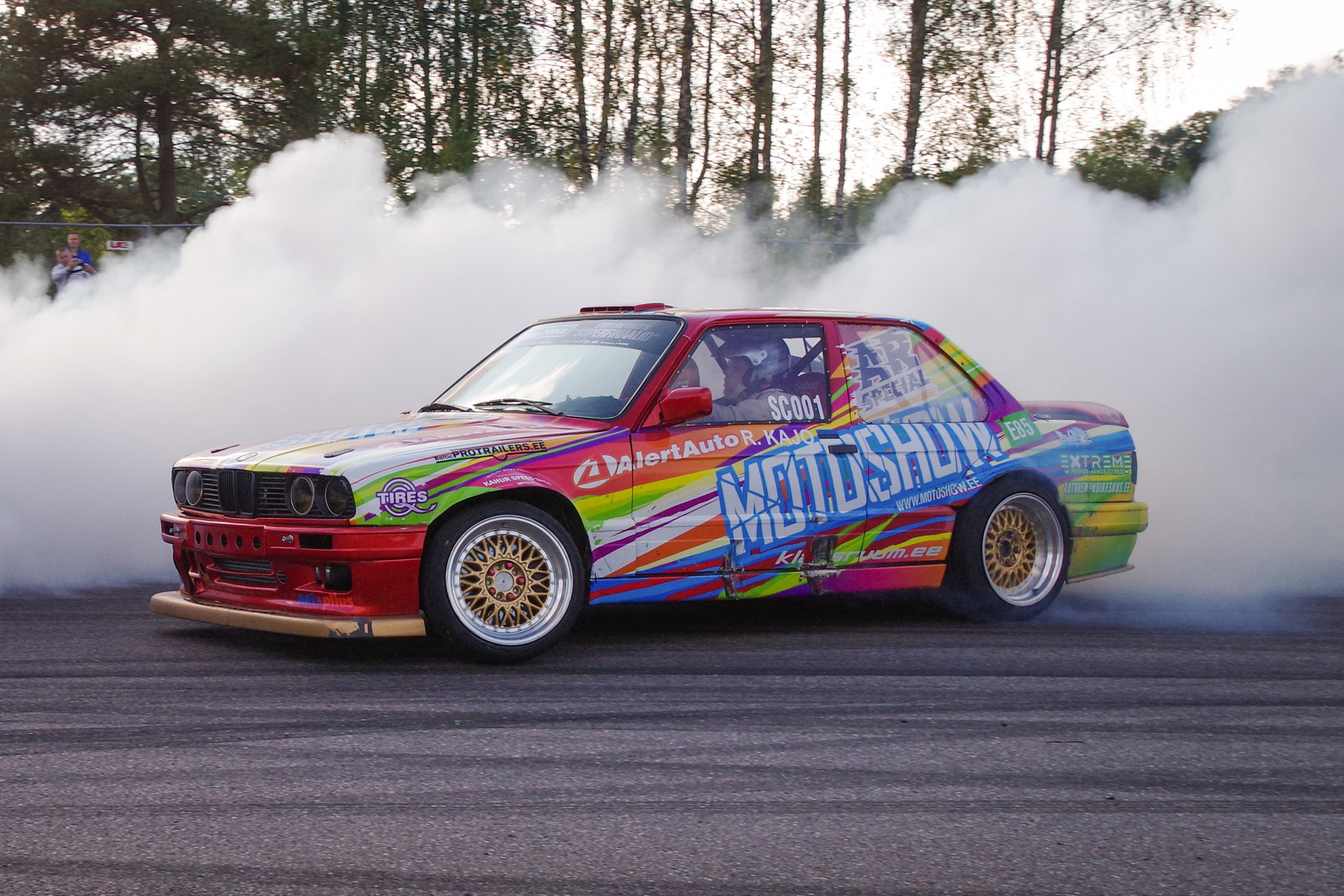 Pentax K-S2 sample photo. E30 in drift battle photography