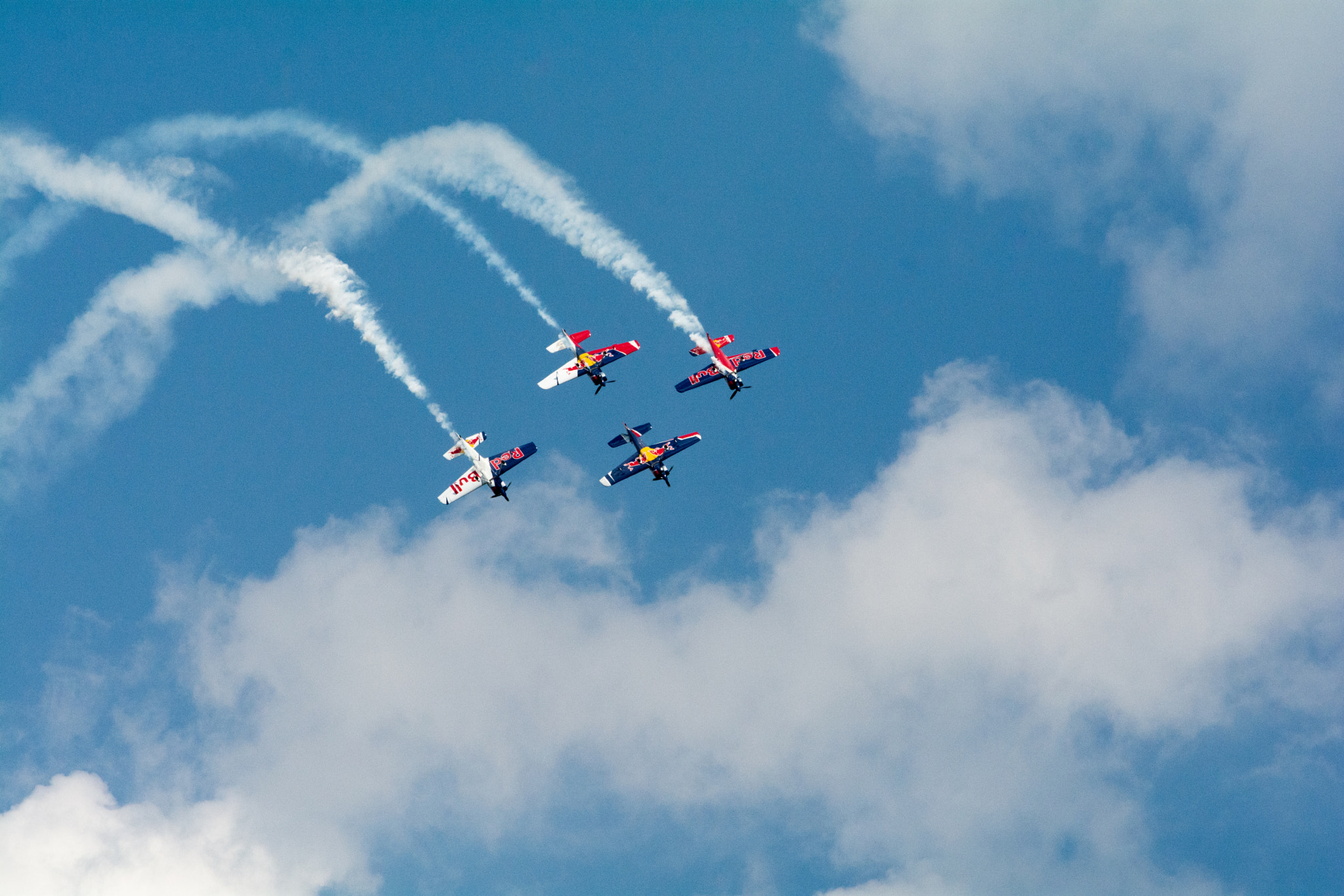 Nikon D7100 + AF-S Zoom-Nikkor 80-200mm f/2.8D IF-ED sample photo. Red bull airshow photography
