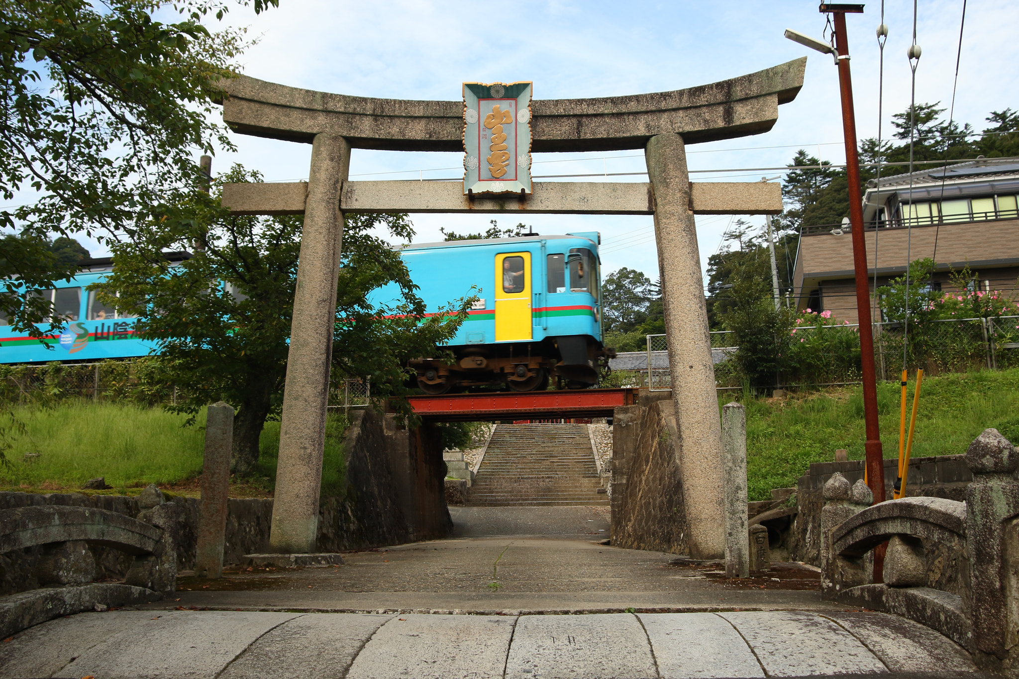 Canon EOS-1D Mark III sample photo. 山王宮日吉神社鳥居 photography