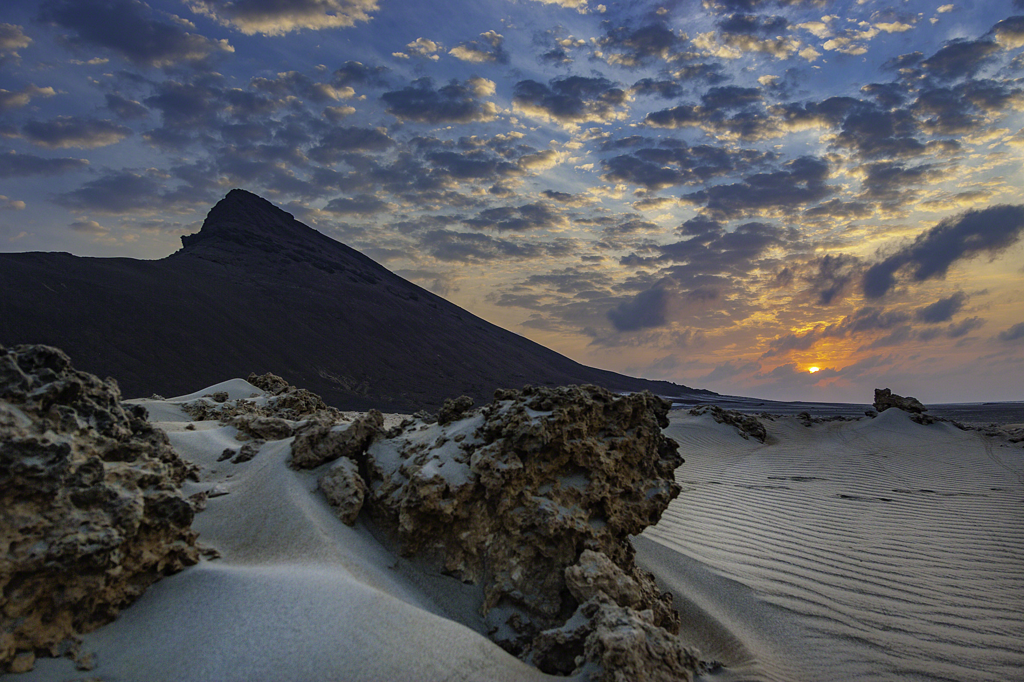 Canon EOS-1D Mark II sample photo. Sunset at ras bir photography
