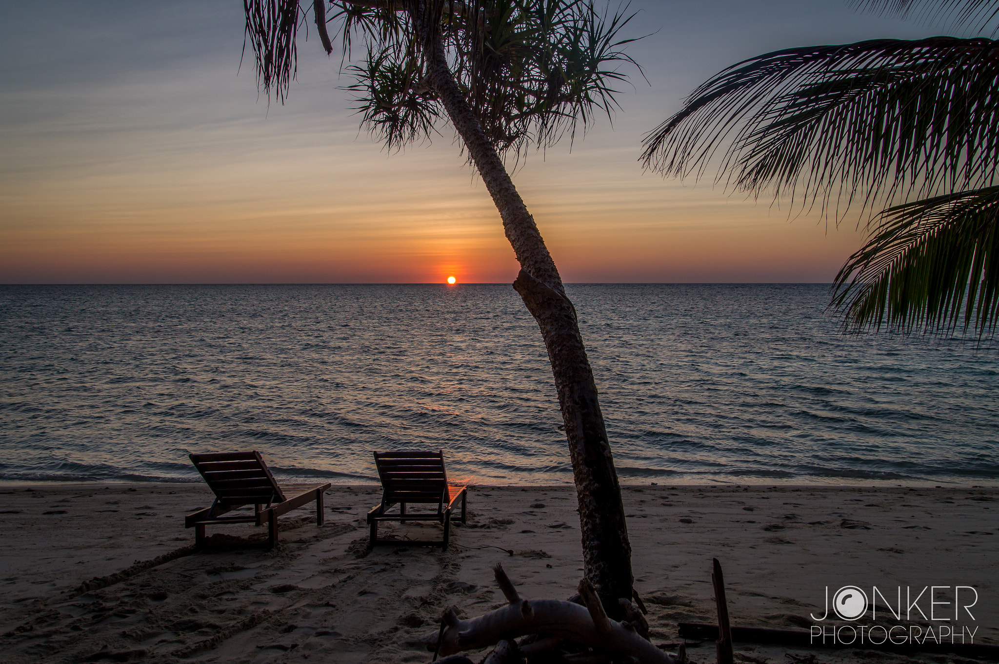 Tamron 18-270mm F3.5-6.3 Di II PZD sample photo. Sunrise at lankayan photography