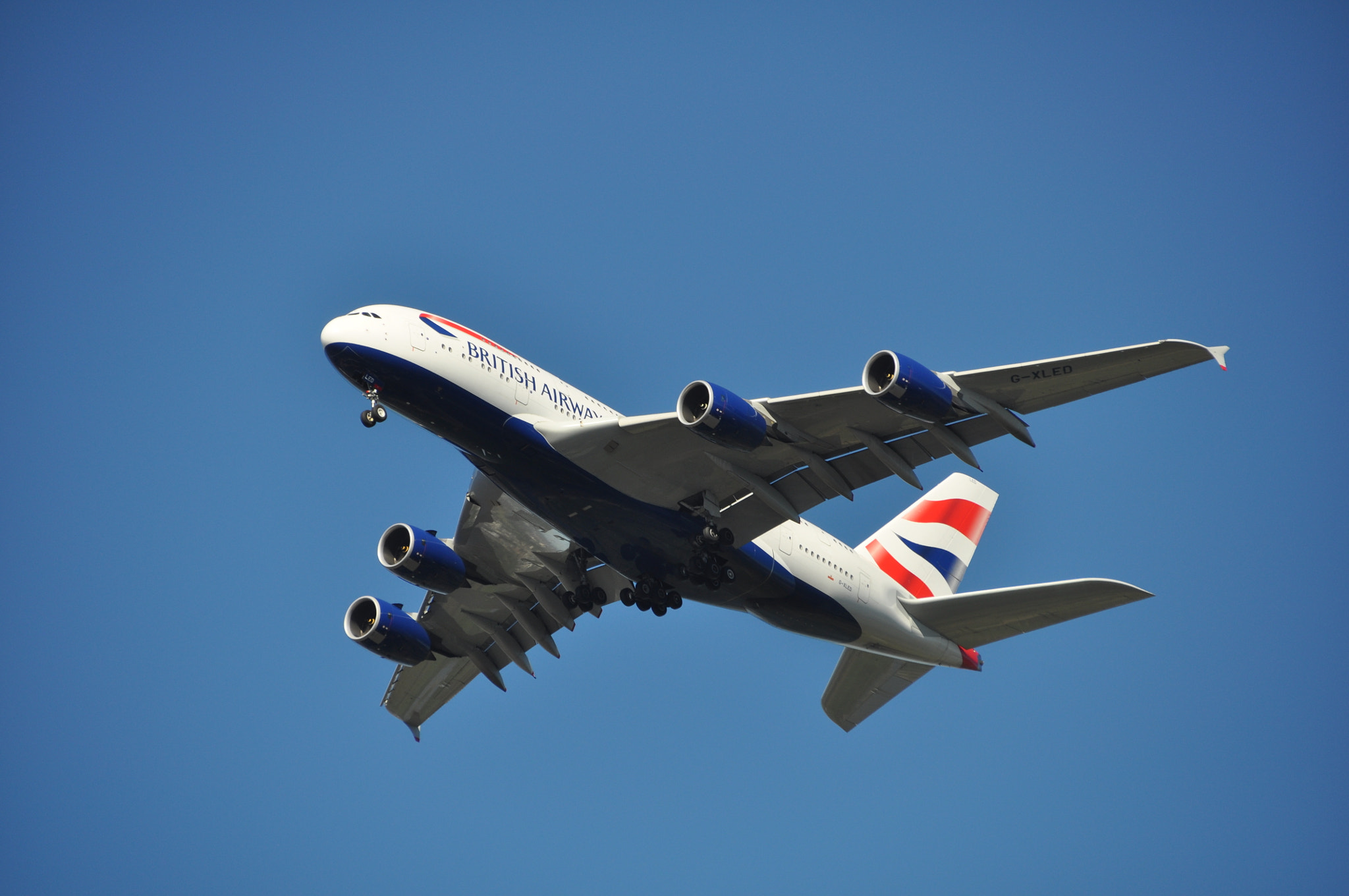 Nikon D5000 sample photo. Airbus a 380 photography