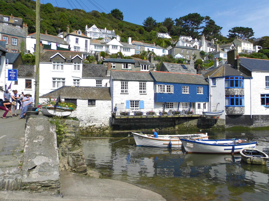 Panasonic Lumix DMC-LZ30 sample photo. Polperro quayside photography