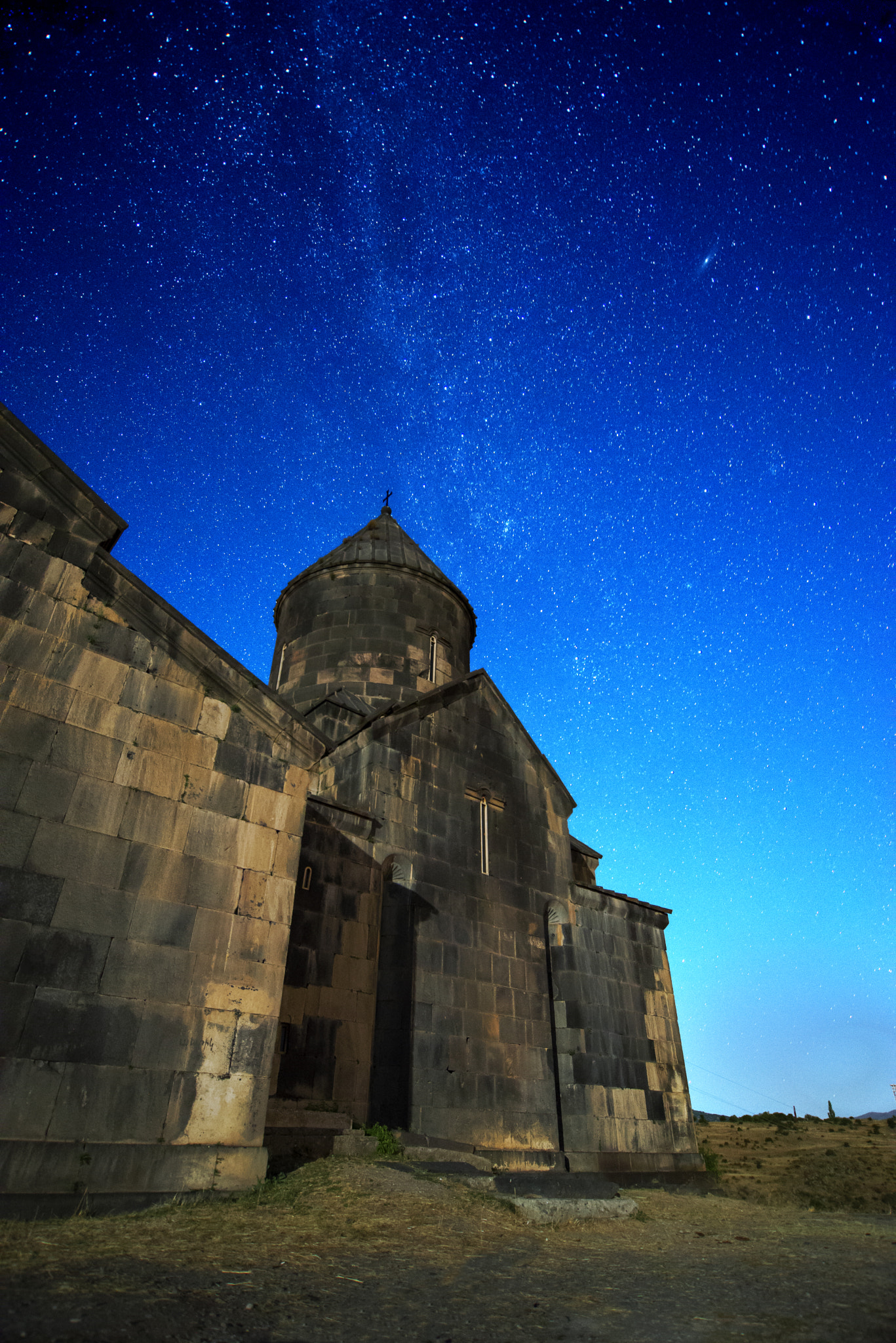 Tokina AT-X Pro 12-24mm F4 (IF) DX sample photo. Armenian charch photography