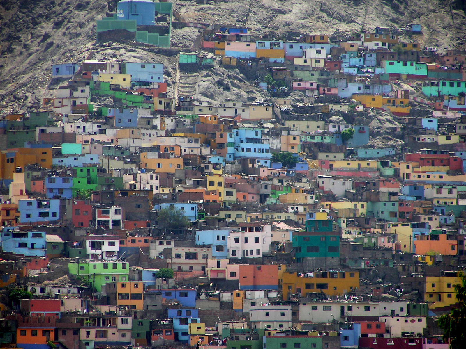 Olympus C750UZ sample photo. Slum close to lima in peru photography