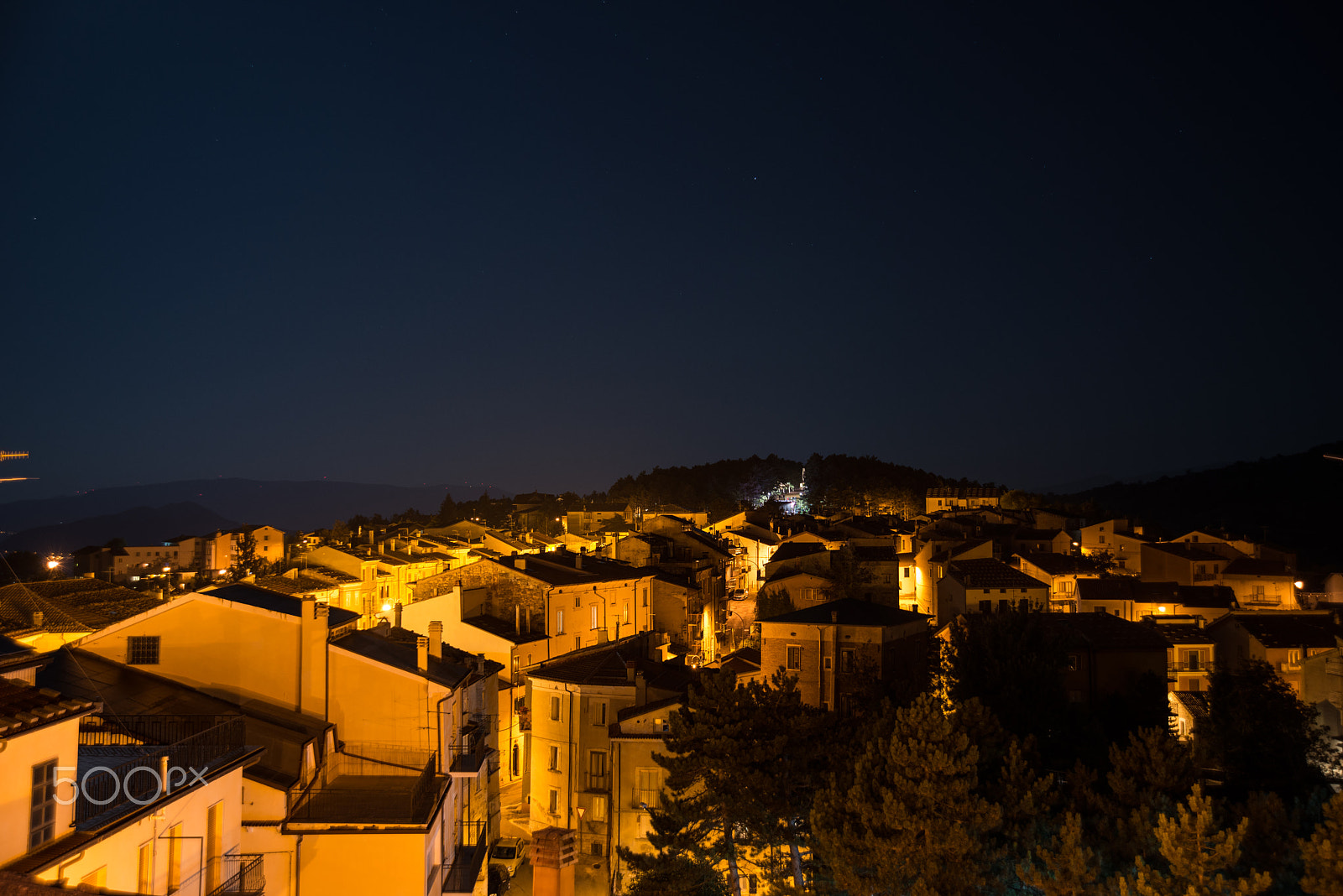 Nikon AF Nikkor 24-85mm F2.8-4D IF sample photo. Torricella peligna photography