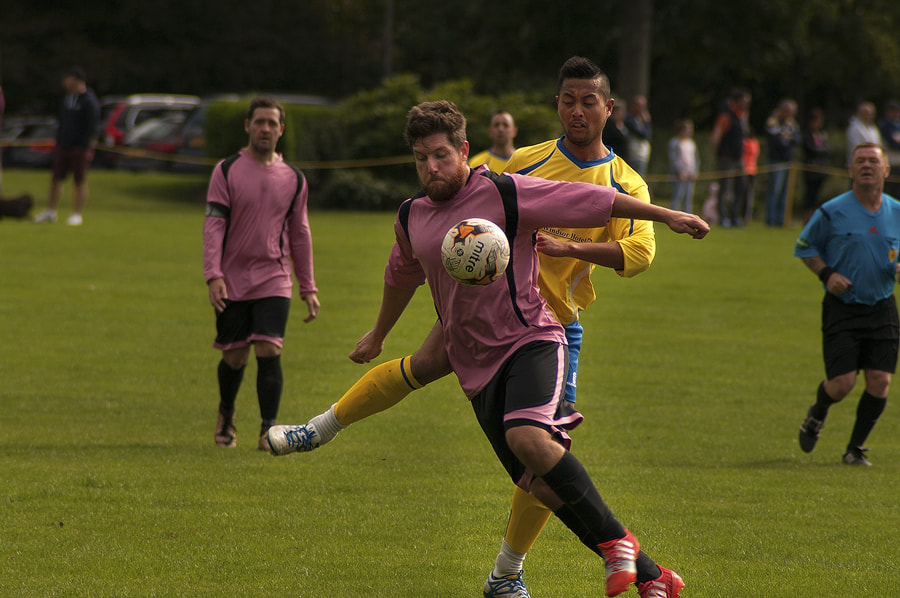 Pentax K-7 + Tamron AF 70-300mm F4-5.6 Di LD Macro sample photo. Sunday soccer photography