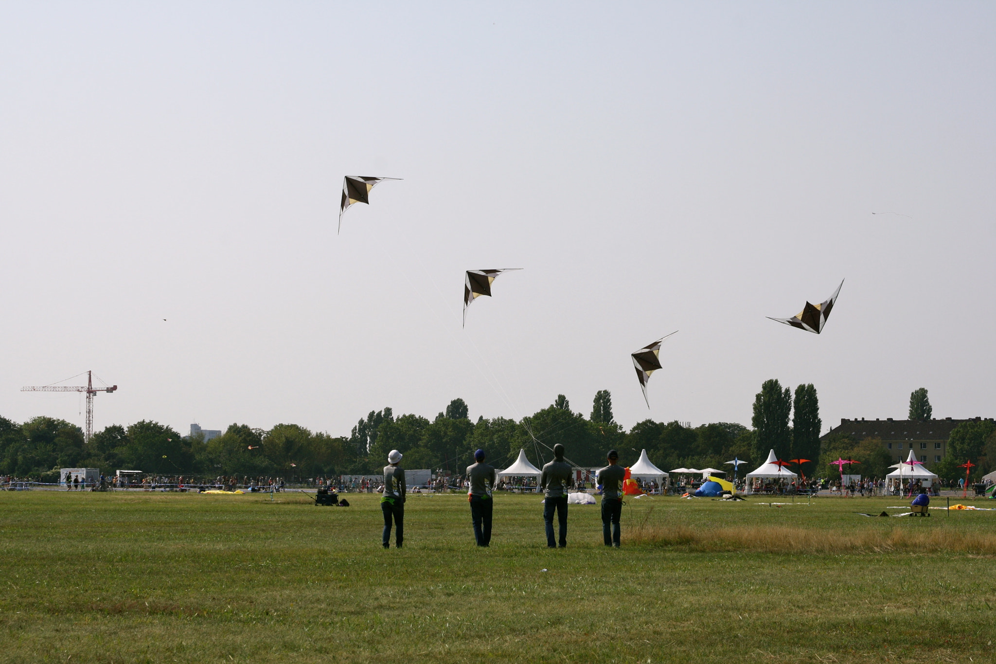 Canon EF 28-135mm F3.5-5.6 IS USM sample photo. Berlin - tempelhofer feld photography