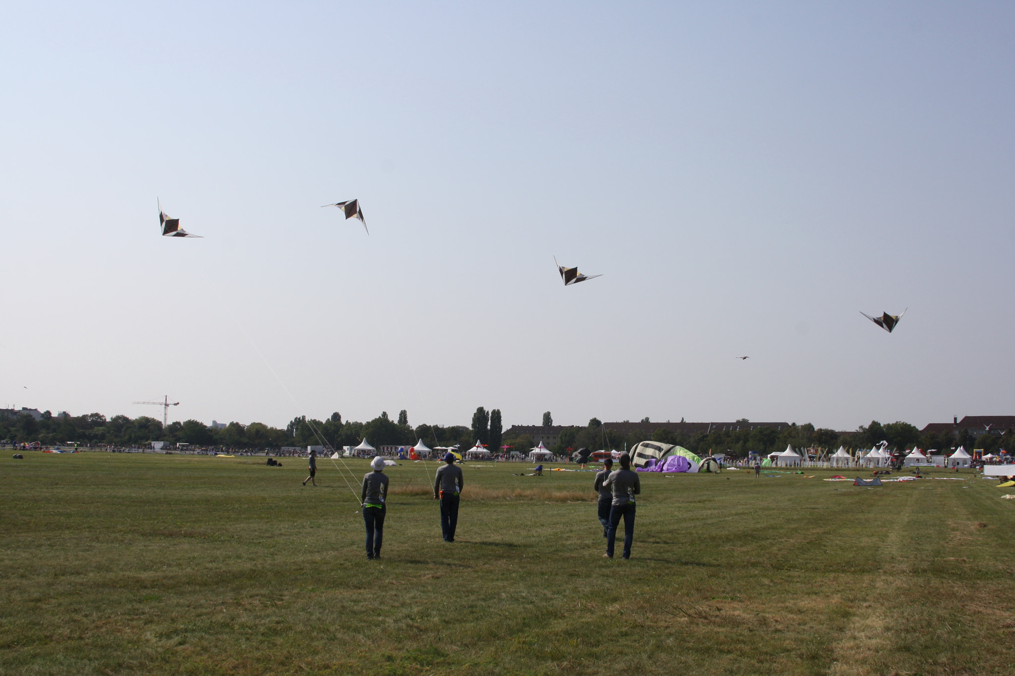 Canon EF 28-135mm F3.5-5.6 IS USM sample photo. Berlin - tempelhofer feld photography