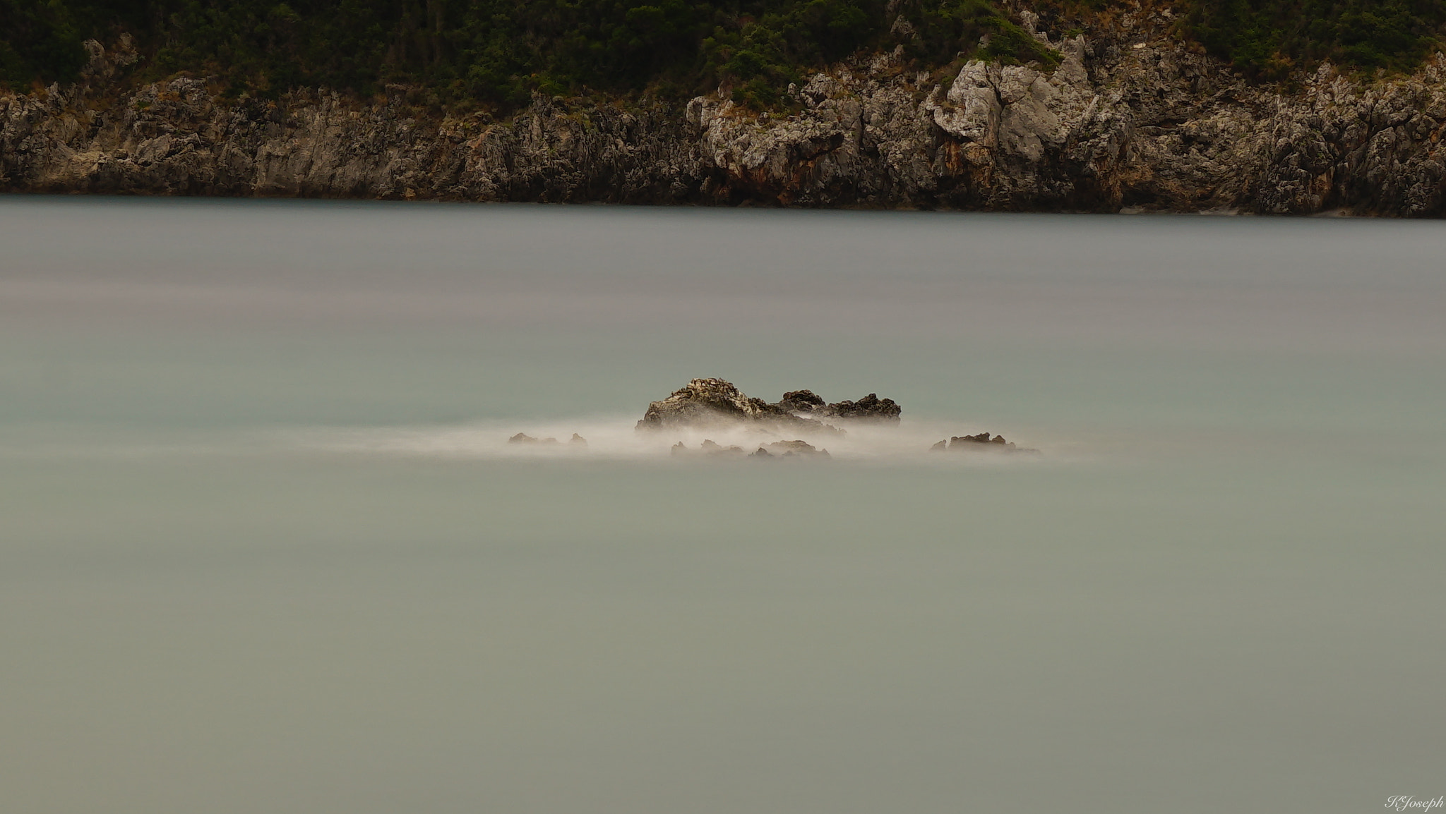 Sony a7R II + Sony FE 28-70mm F3.5-5.6 OSS sample photo. The sea. photography