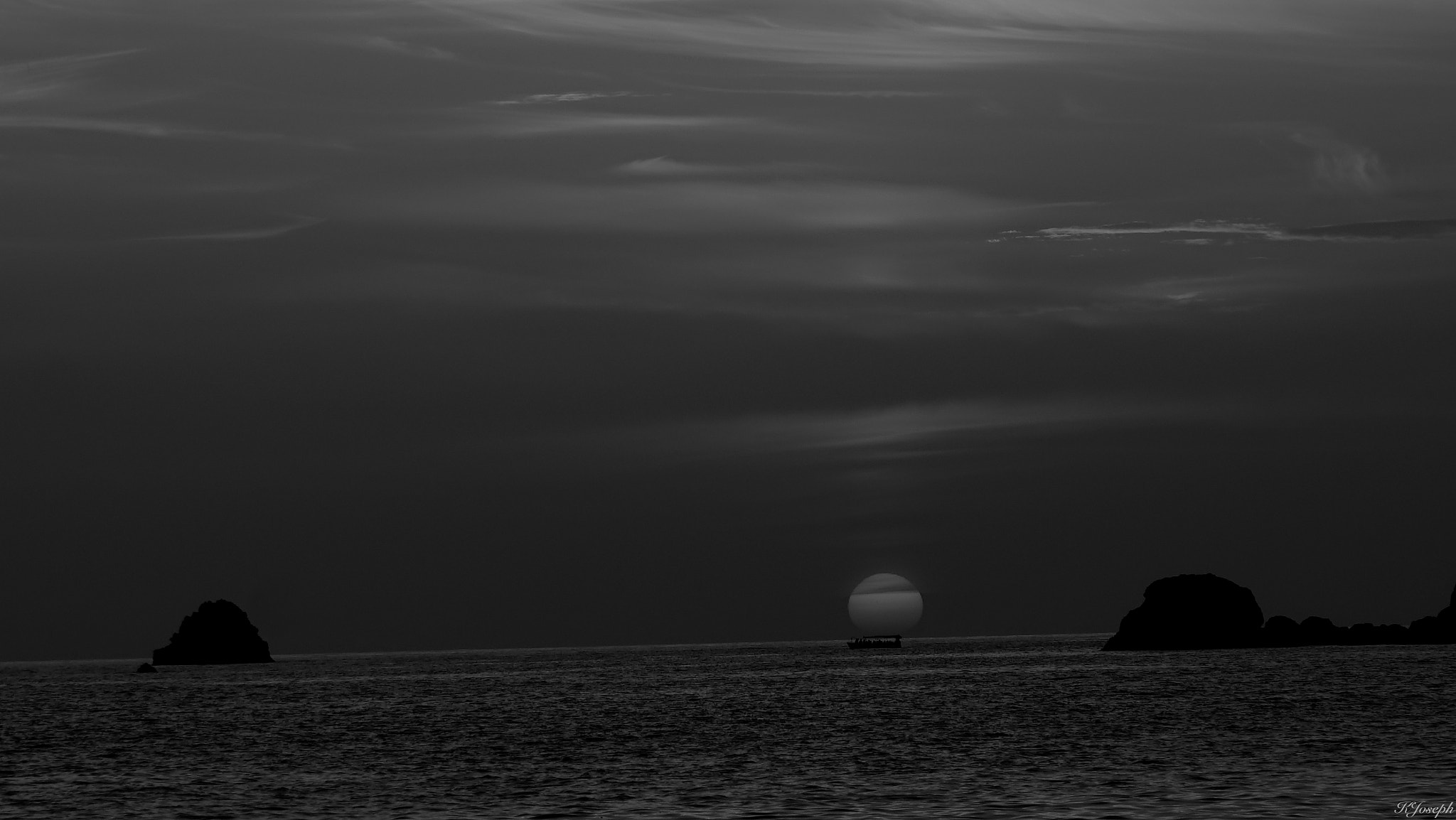 Sony a7R II + Sony FE 28-70mm F3.5-5.6 OSS sample photo. Greece. photography