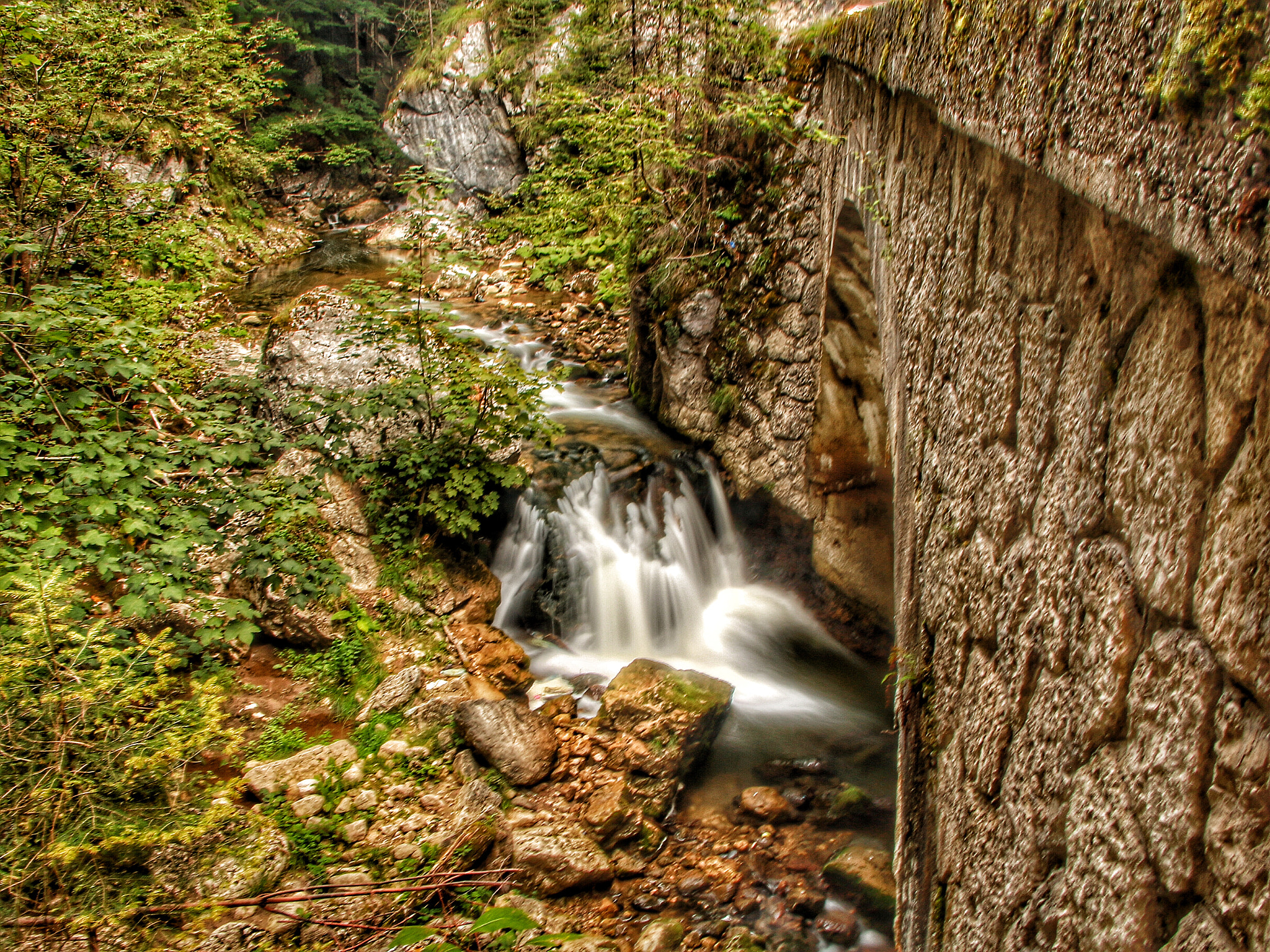 Sigma 18-125mm F3.8-5.6 DC OS HSM sample photo. Waterfall in bicaz canyon photography