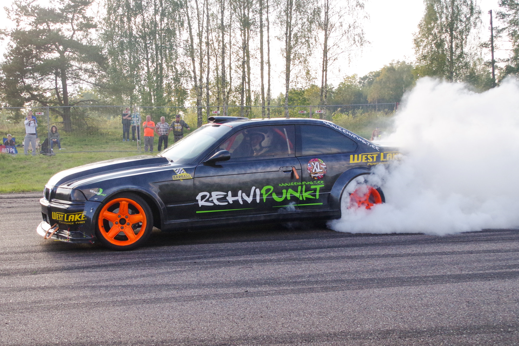 Pentax K-S2 sample photo. Bmw burnout photography