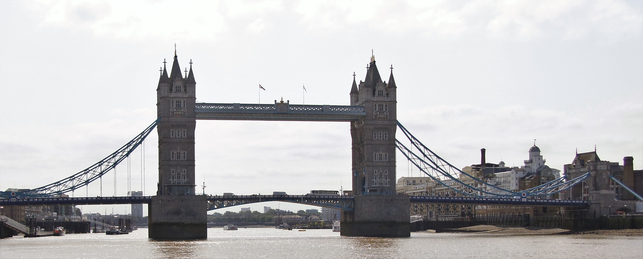 Sony SLT-A33 sample photo. Tower bridge photography