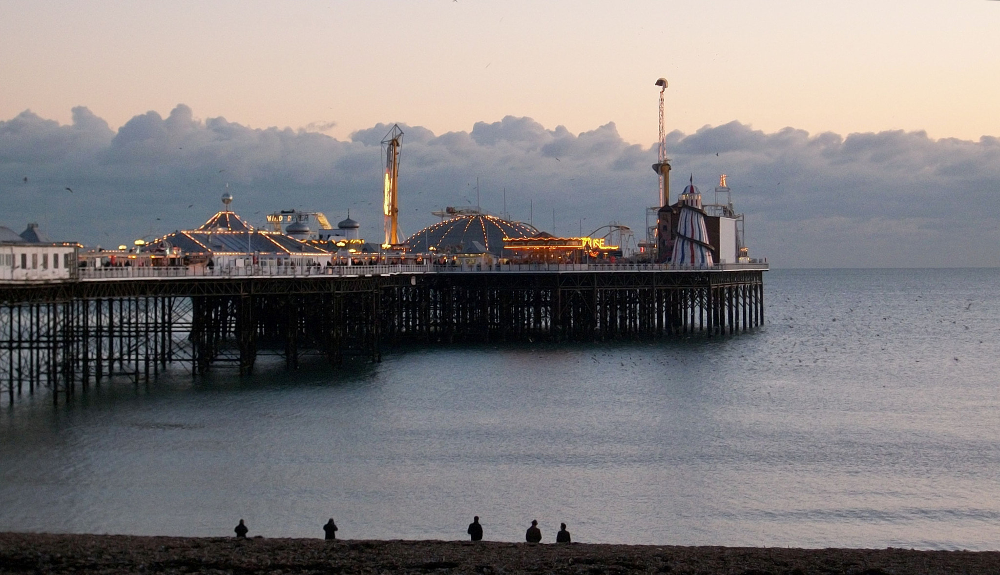 Kodak EASYSHARE M340 DIGITAL CAMERA sample photo. The pier photography