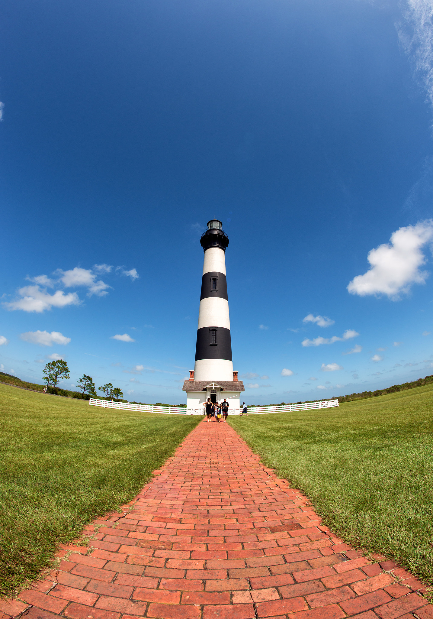 Nikon D800 + Samyang 12mm F2.8 ED AS NCS Fisheye sample photo. Bodie island lighthouse photography