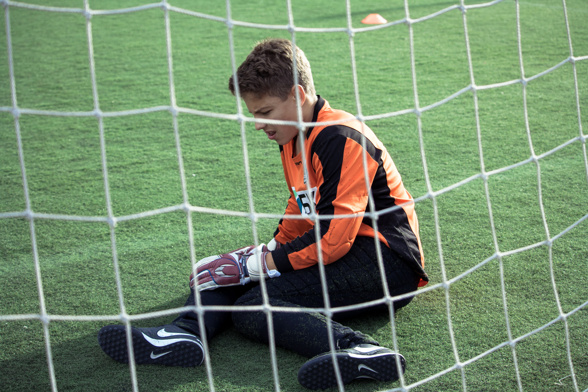 Canon EF-S 55-250mm F4-5.6 IS STM sample photo. Goalkeeper photography