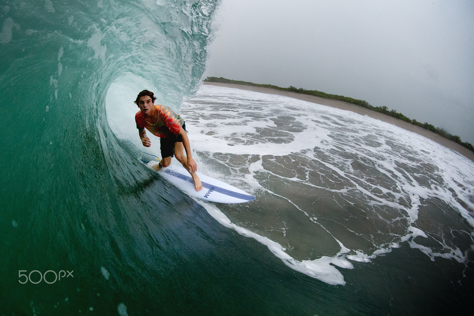 Canon EF 8-15mm F4L Fisheye USM sample photo. Mexican tube ride photography