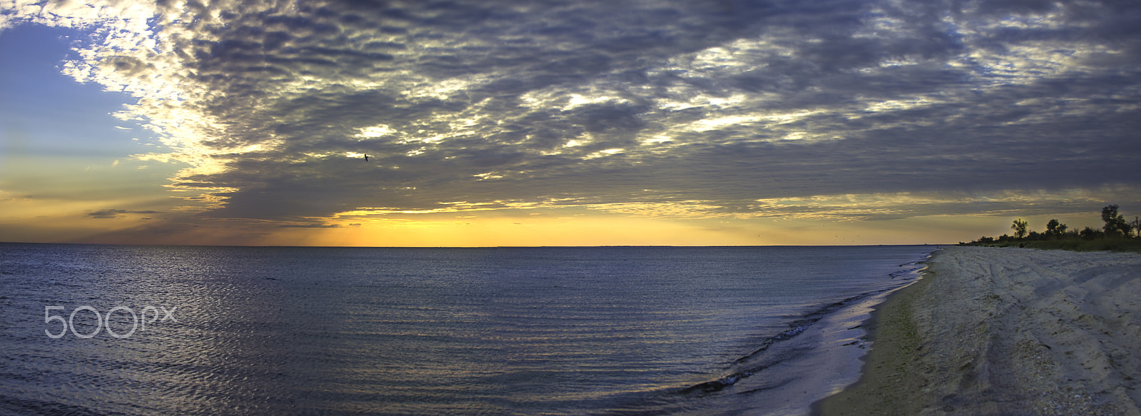 Canon EOS 40D + Canon EF 24-85mm F3.5-4.5 USM sample photo. Kinburn sunset panorama photography