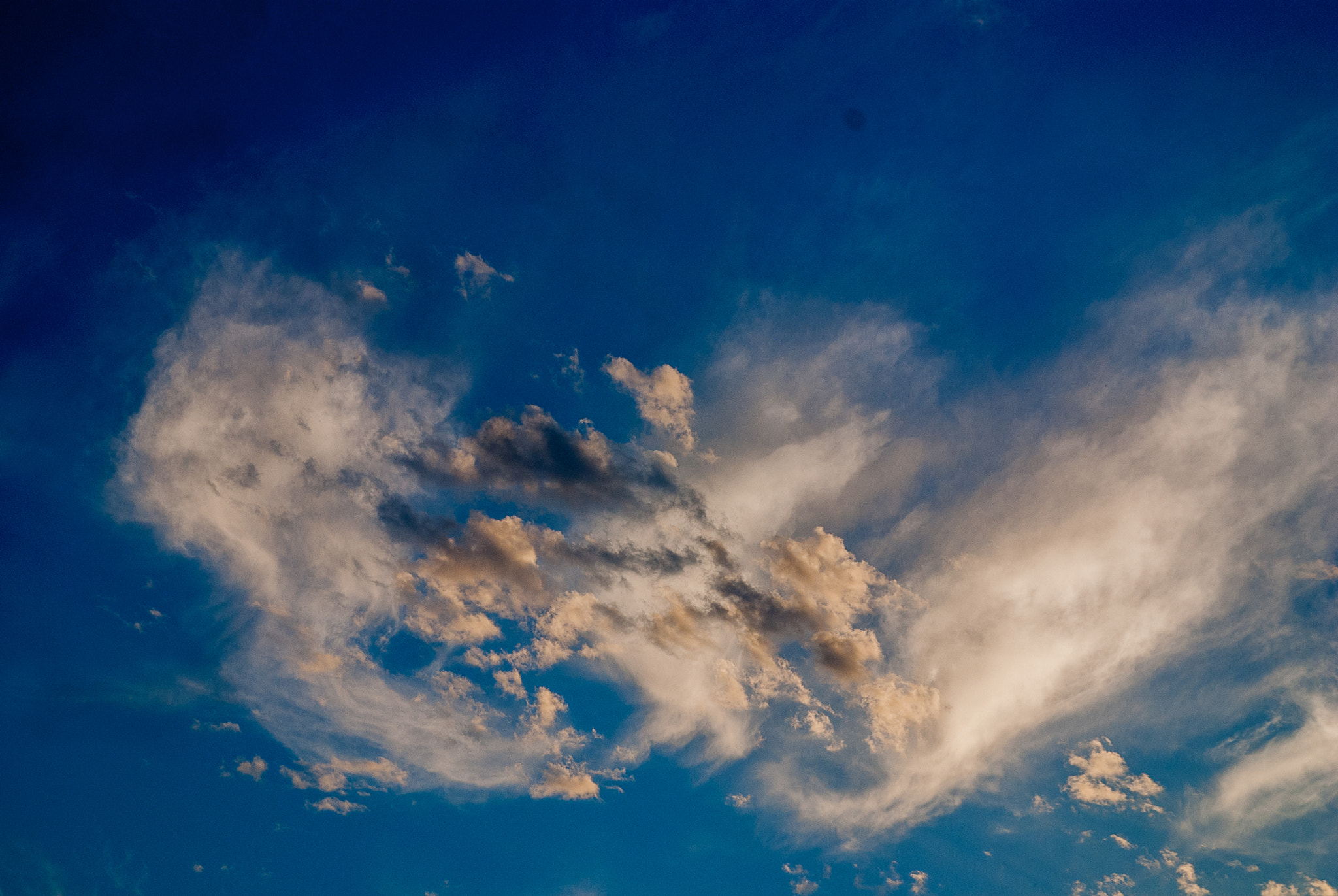 Tamron SP 24-70mm F2.8 Di VC USD sample photo. Cloud in the sky photography