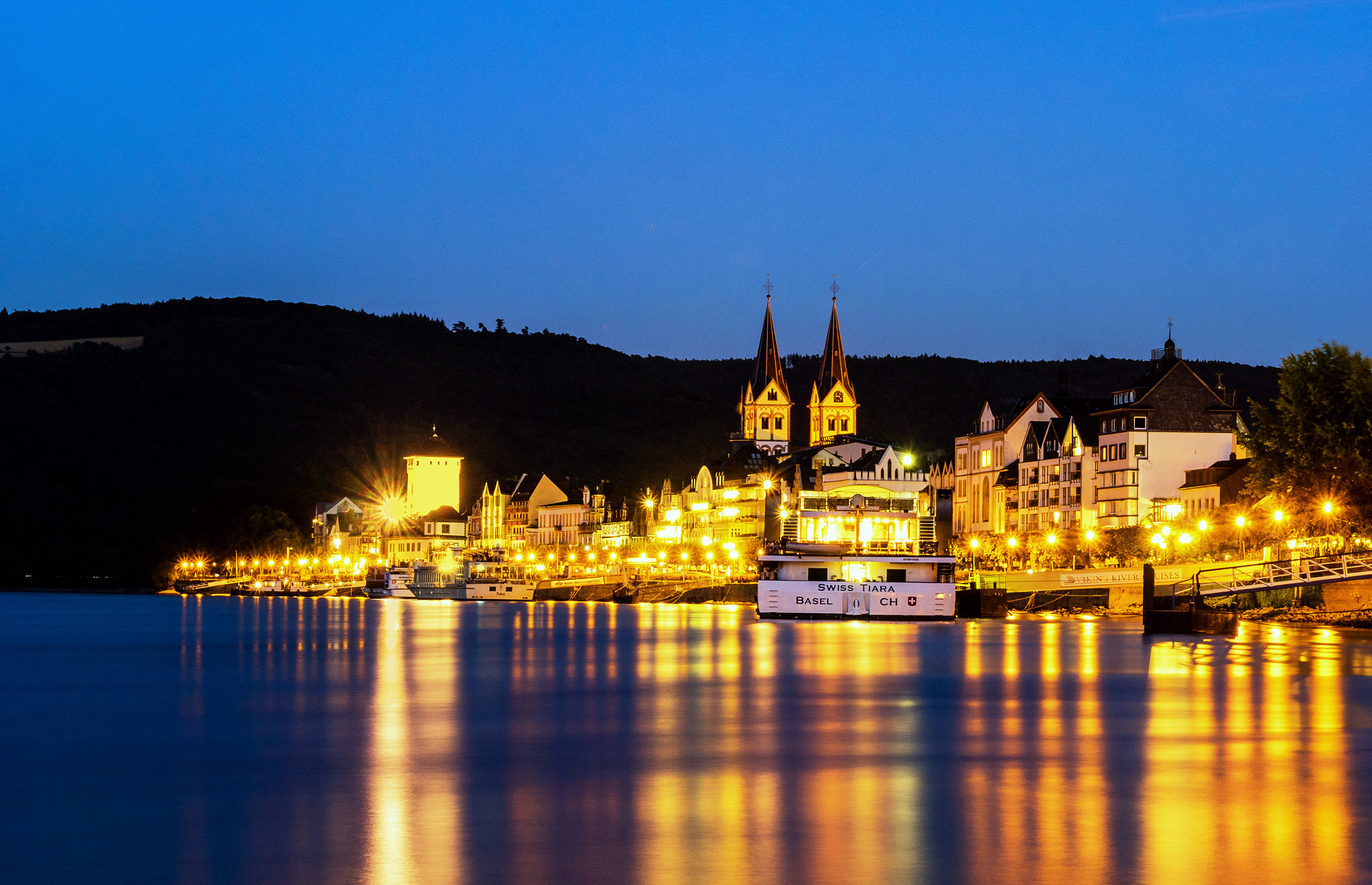 Olympus OM-D E-M1 sample photo. Boppard. rhine valley. photography