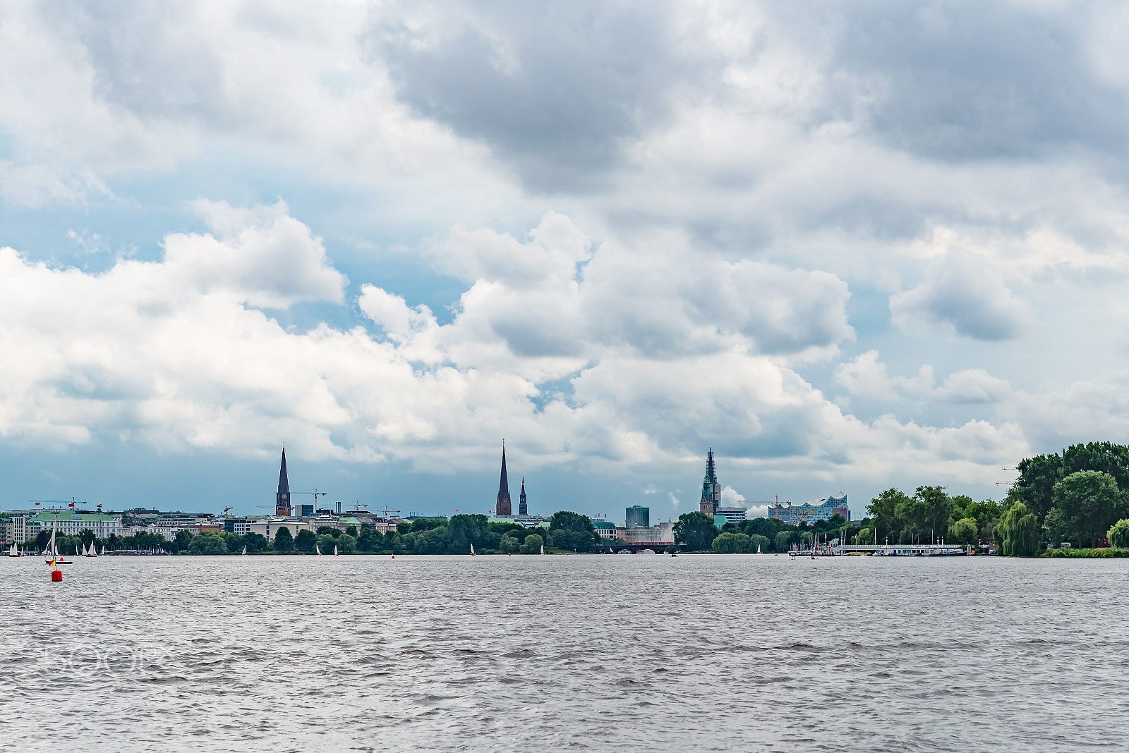 Nikon AF-S Micro-Nikkor 60mm F2.8G ED sample photo. Alster lake with sail boats and hamburg cityscape in background photography