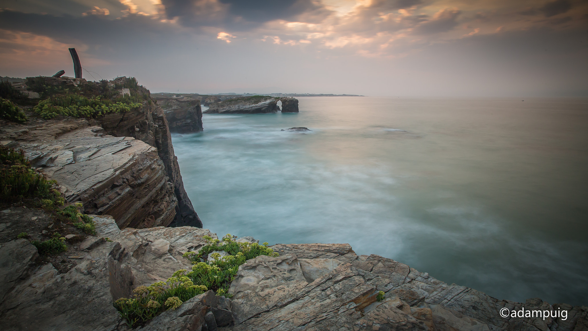 Canon EOS-1D X + Canon EF 17-40mm F4L USM sample photo. Sunset on praia das catedrais photography