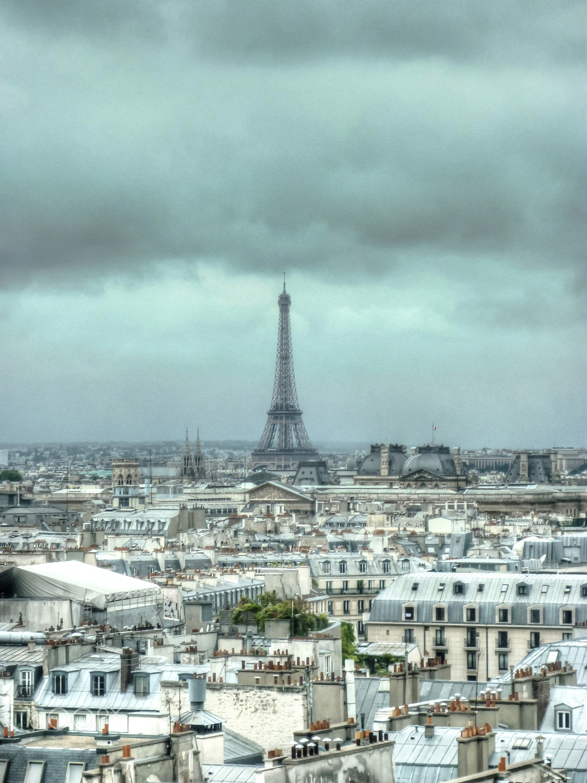 Panasonic DMC-FS7 sample photo. Eiffel tower photography