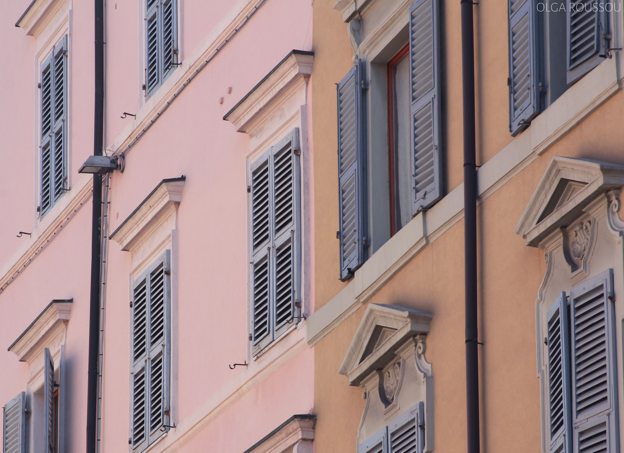 Canon EF 28-105mm f/3.5-4.5 USM sample photo. Candy house photography