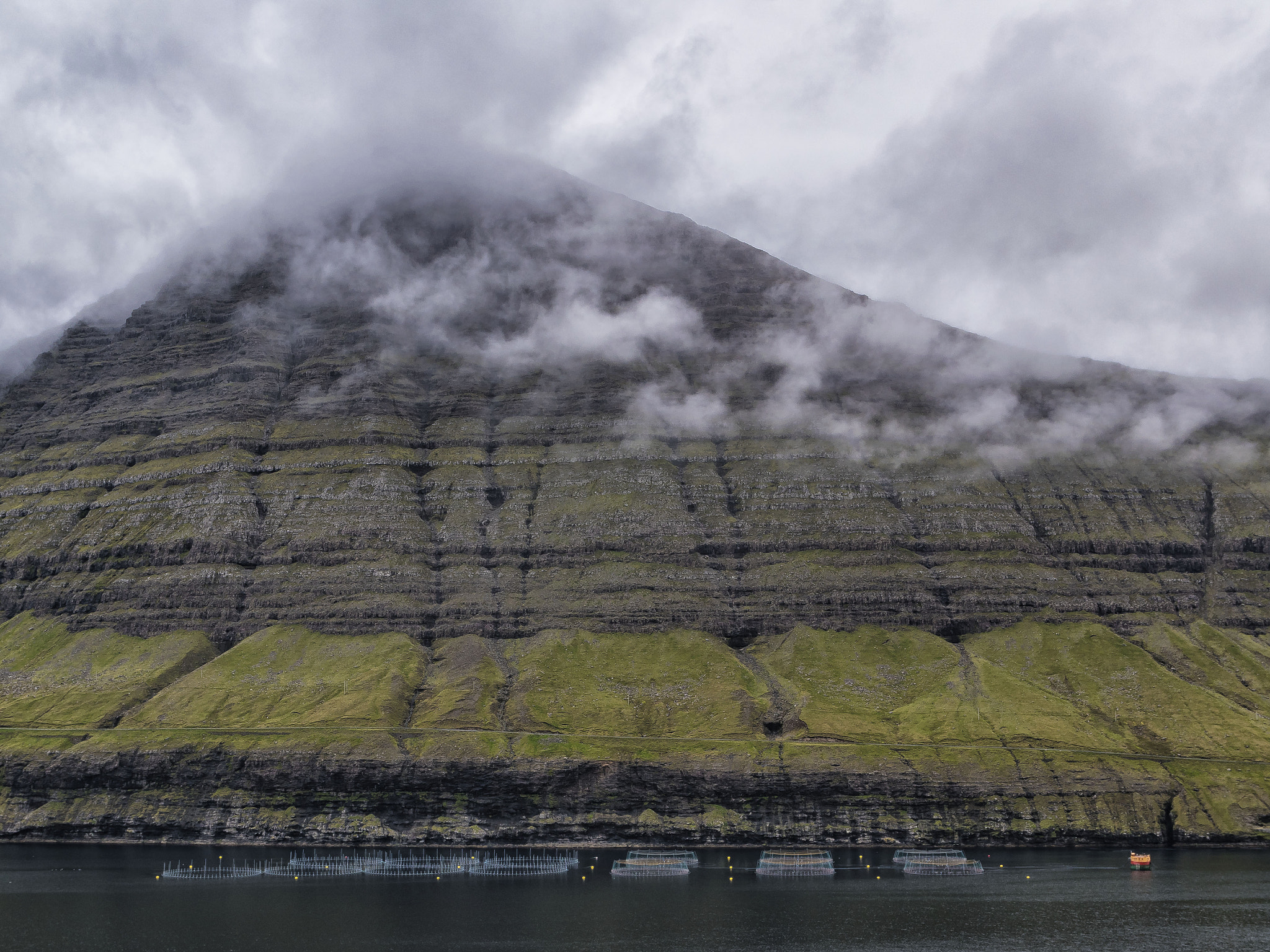 Sigma 17-70mm F2.8-4 DC Macro OS HSM | C sample photo. Faroese fishfarm photography