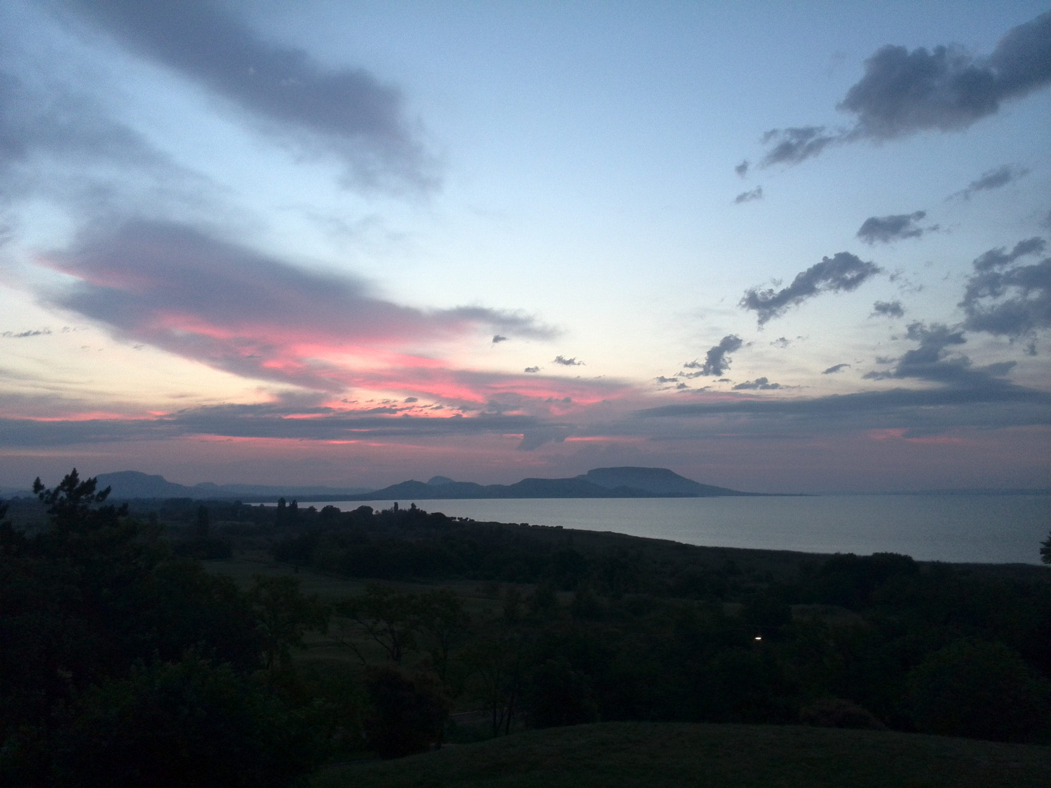 HUAWEI P6-U06 sample photo. Sunrise photography