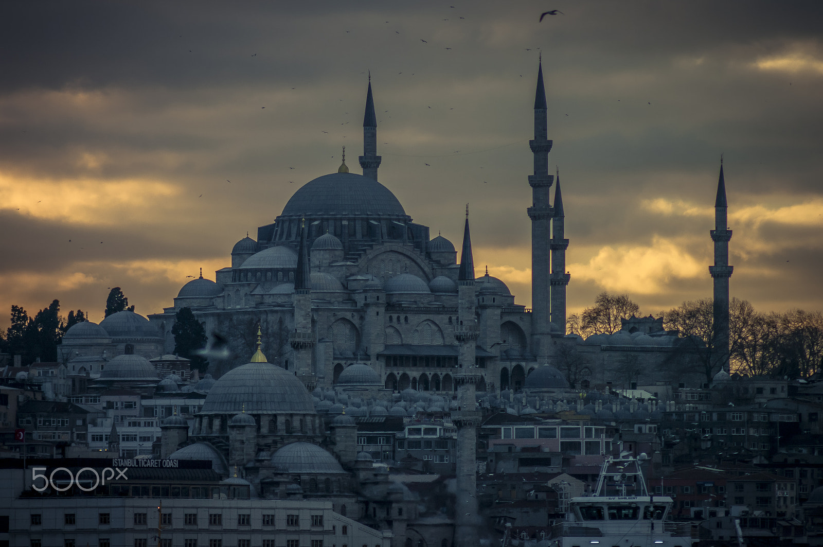 Pentax K20D + Tamron AF 70-300mm F4-5.6 Di LD Macro sample photo. Istanbul sunset photography