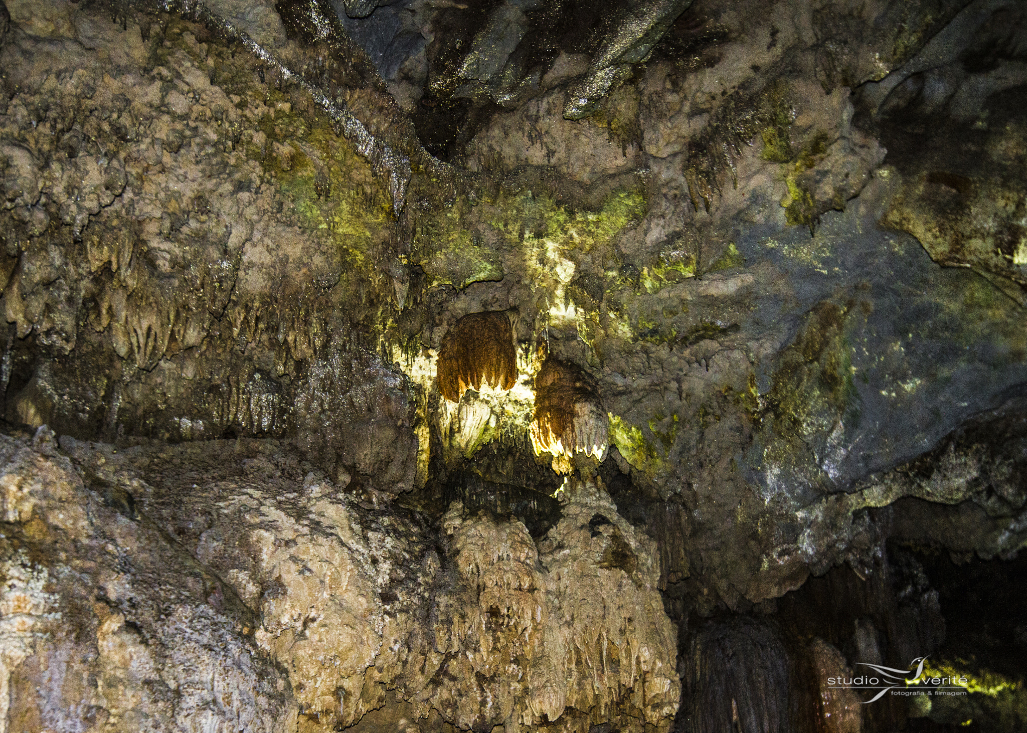 Canon TS-E 17mm F4L Tilt-Shift sample photo. Cave photography